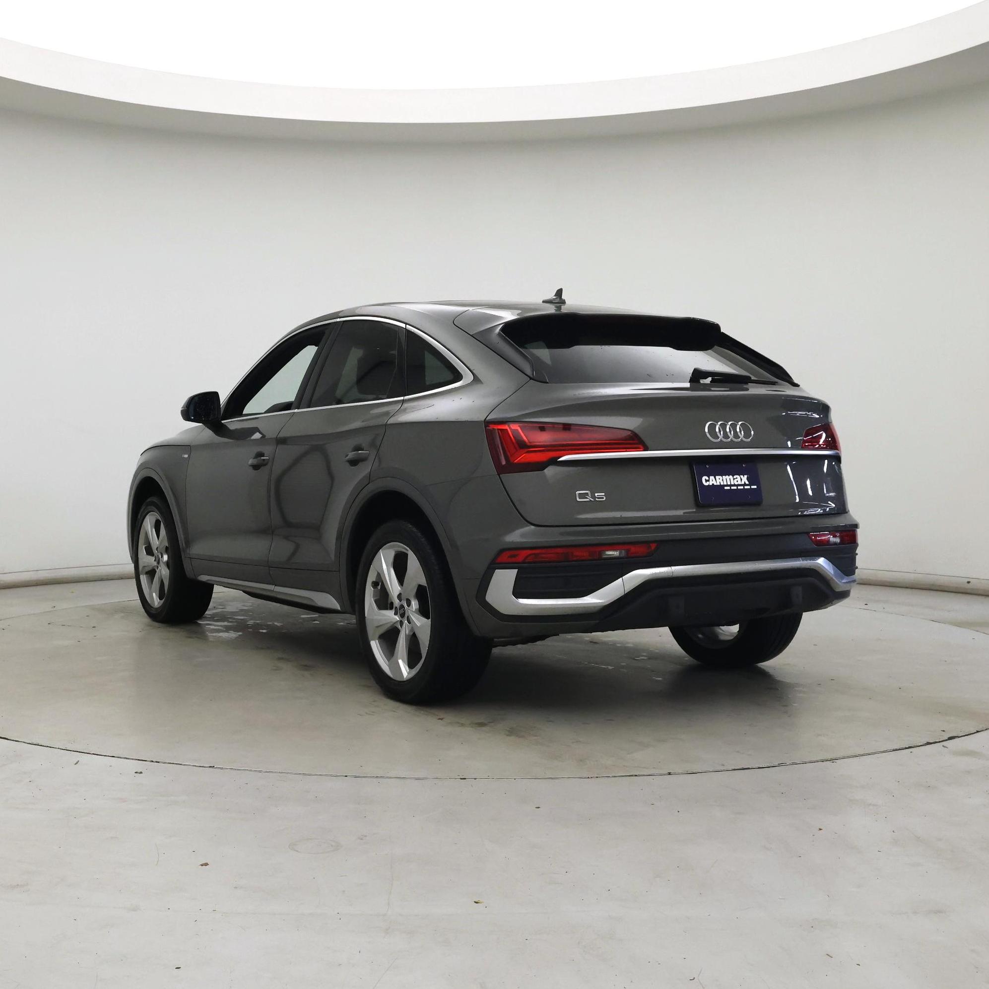 Thumbnail: 2023 Audi Q5 - 2