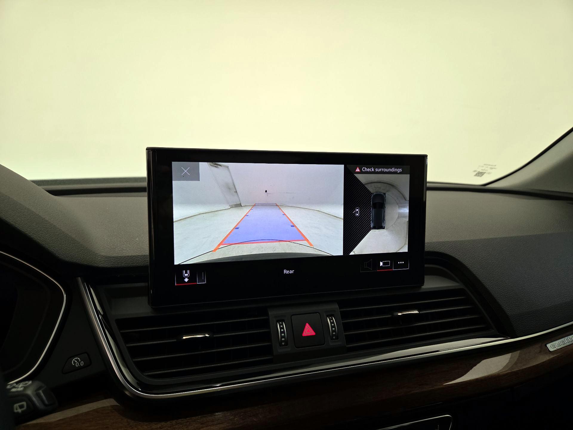 Thumbnail: 2022 Audi Q5 - 15