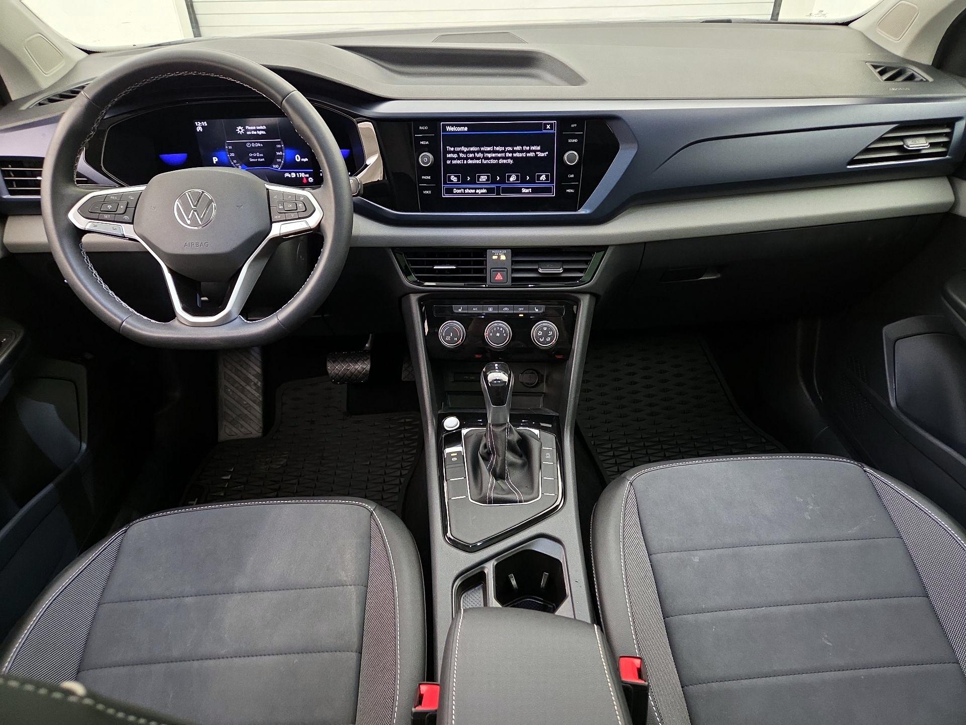 Thumbnail: 2023 Volkswagen Taos - 9