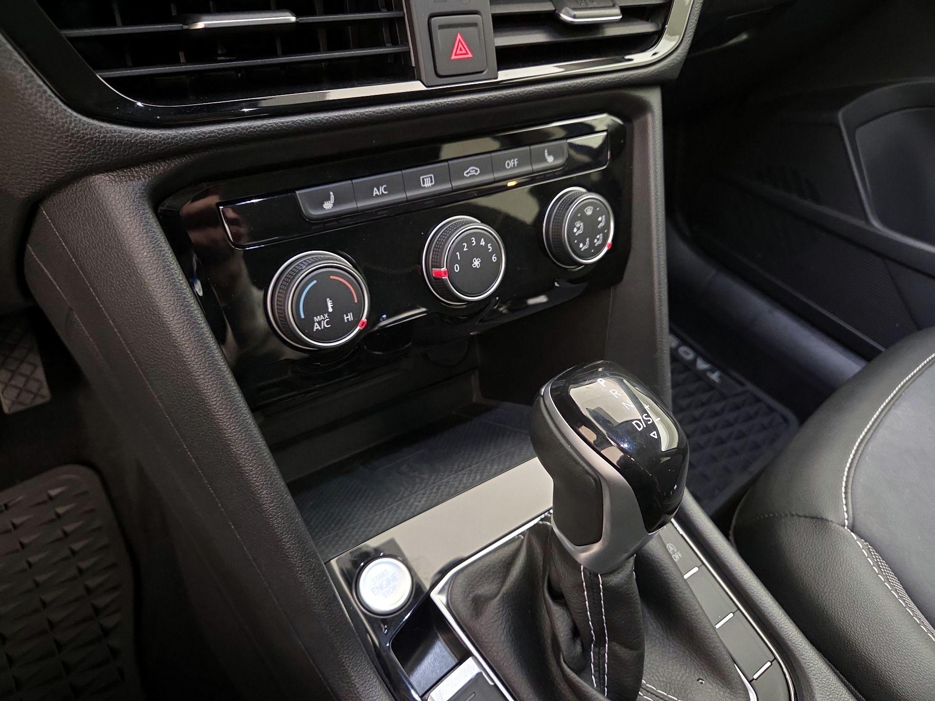 Thumbnail: 2023 Volkswagen Taos - 16