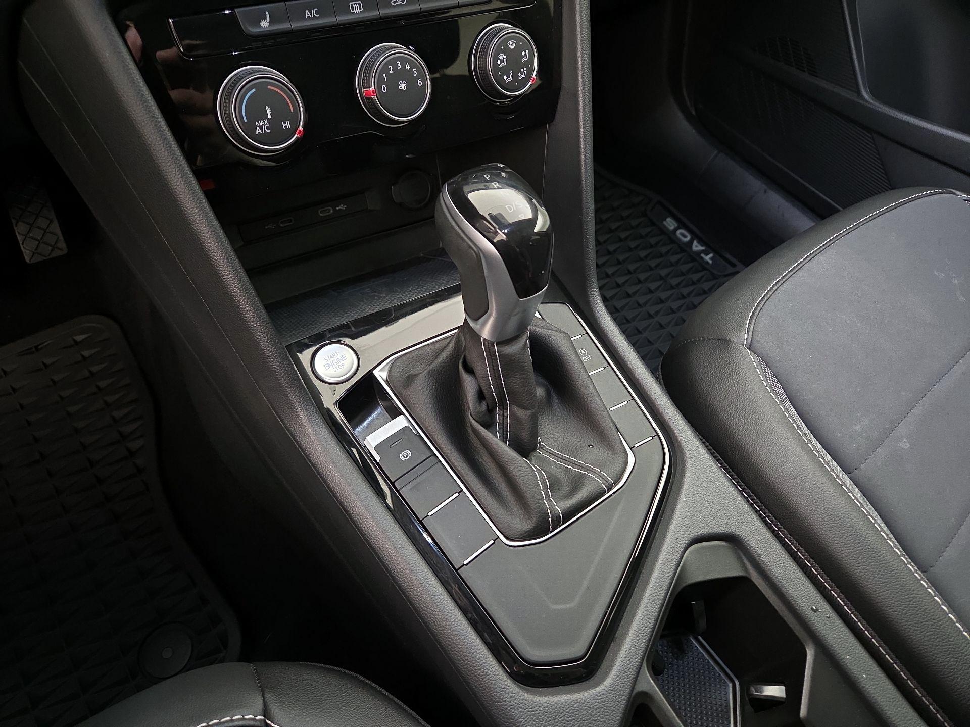 Thumbnail: 2023 Volkswagen Taos - 17