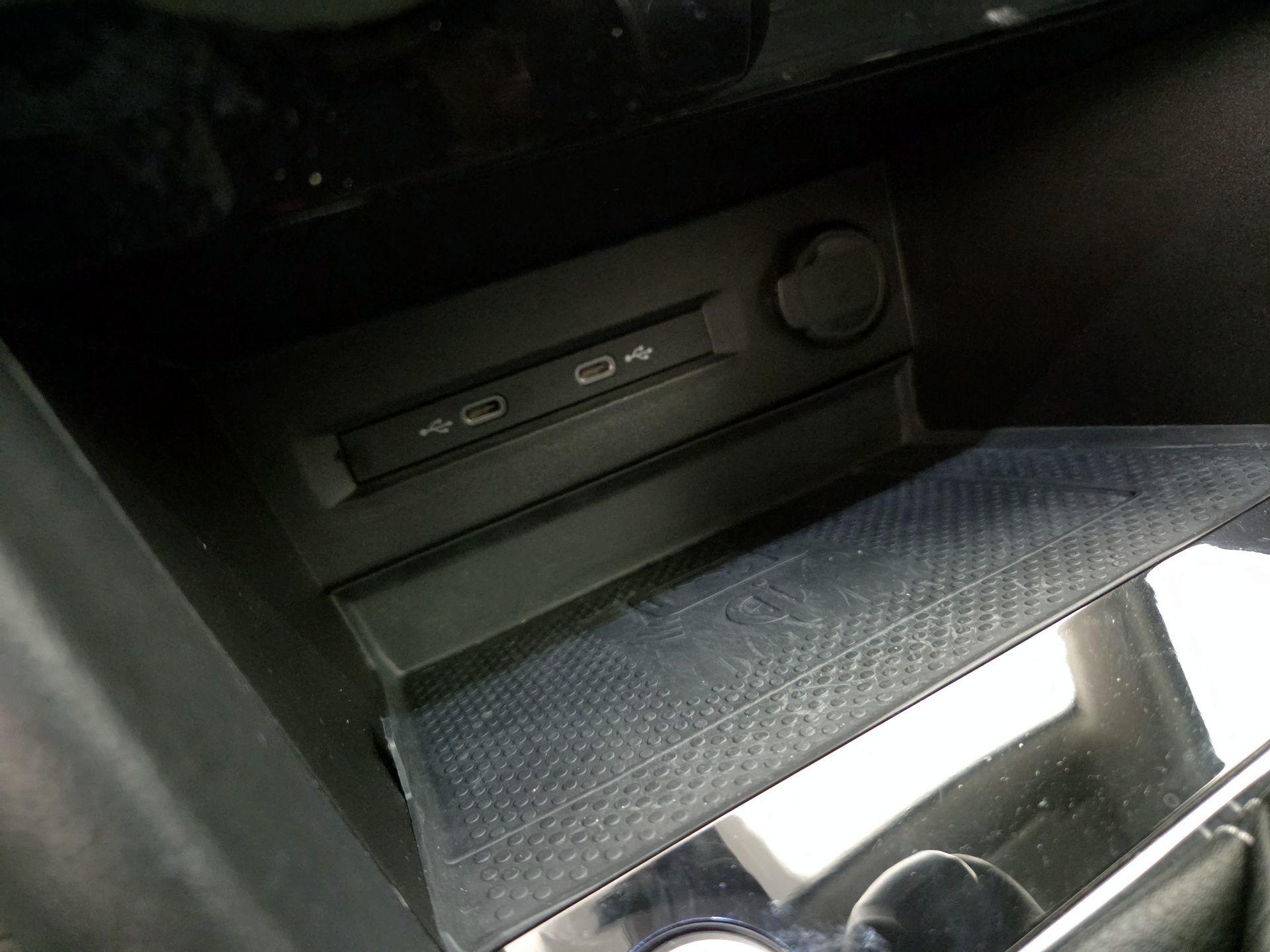 Thumbnail: 2023 Volkswagen Taos - 18