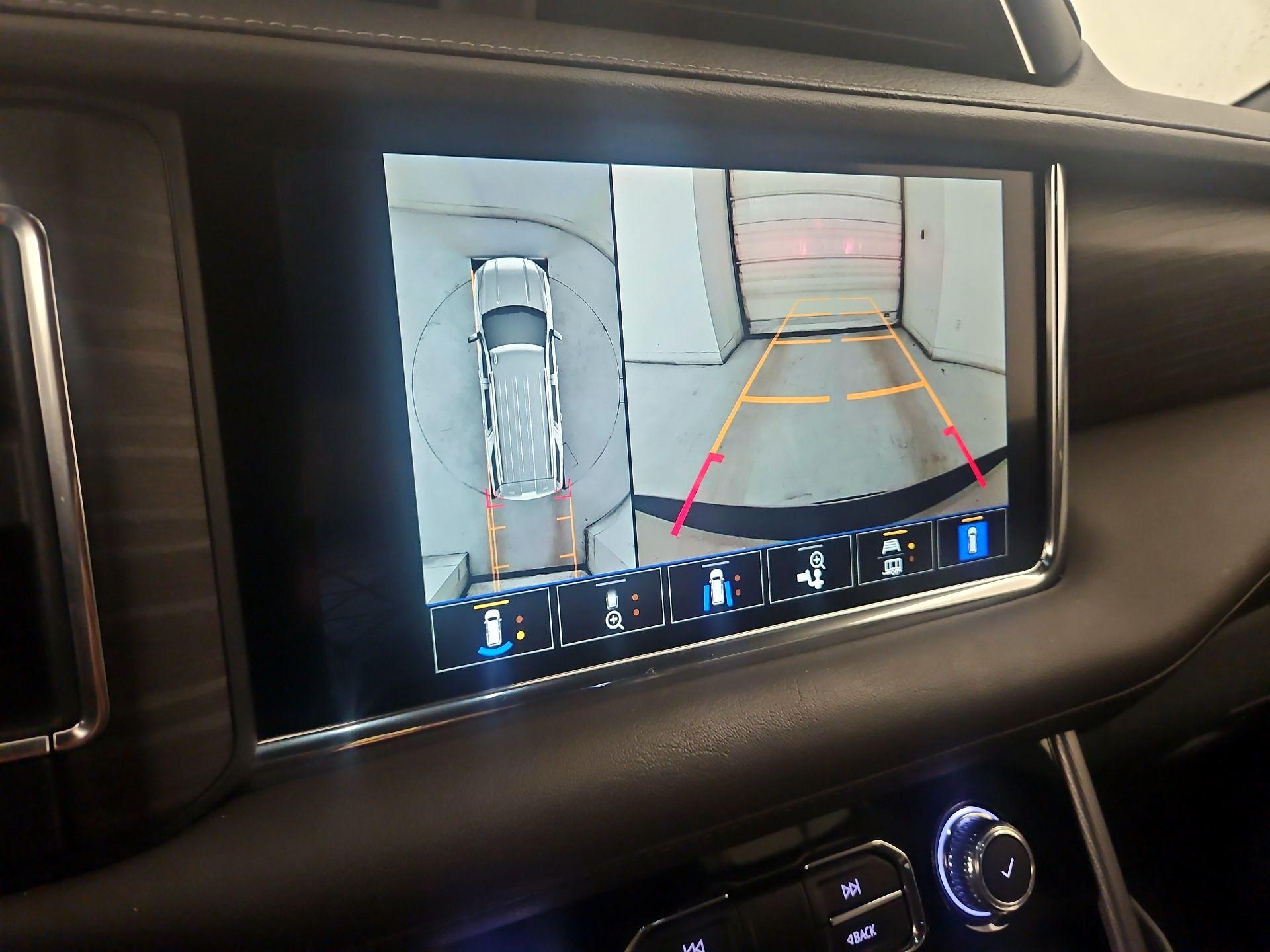 Thumbnail: 2022 GMC Yukon - 14