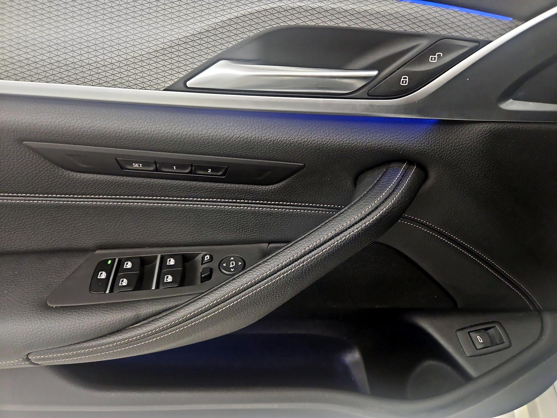 Thumbnail: 2019 BMW 5 Series - 12