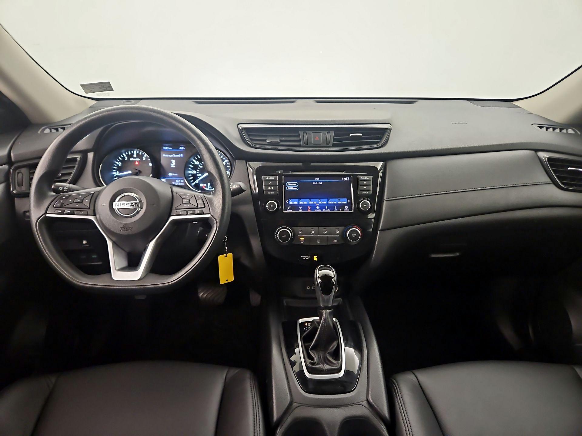 Thumbnail: 2018 Nissan Rogue - 9