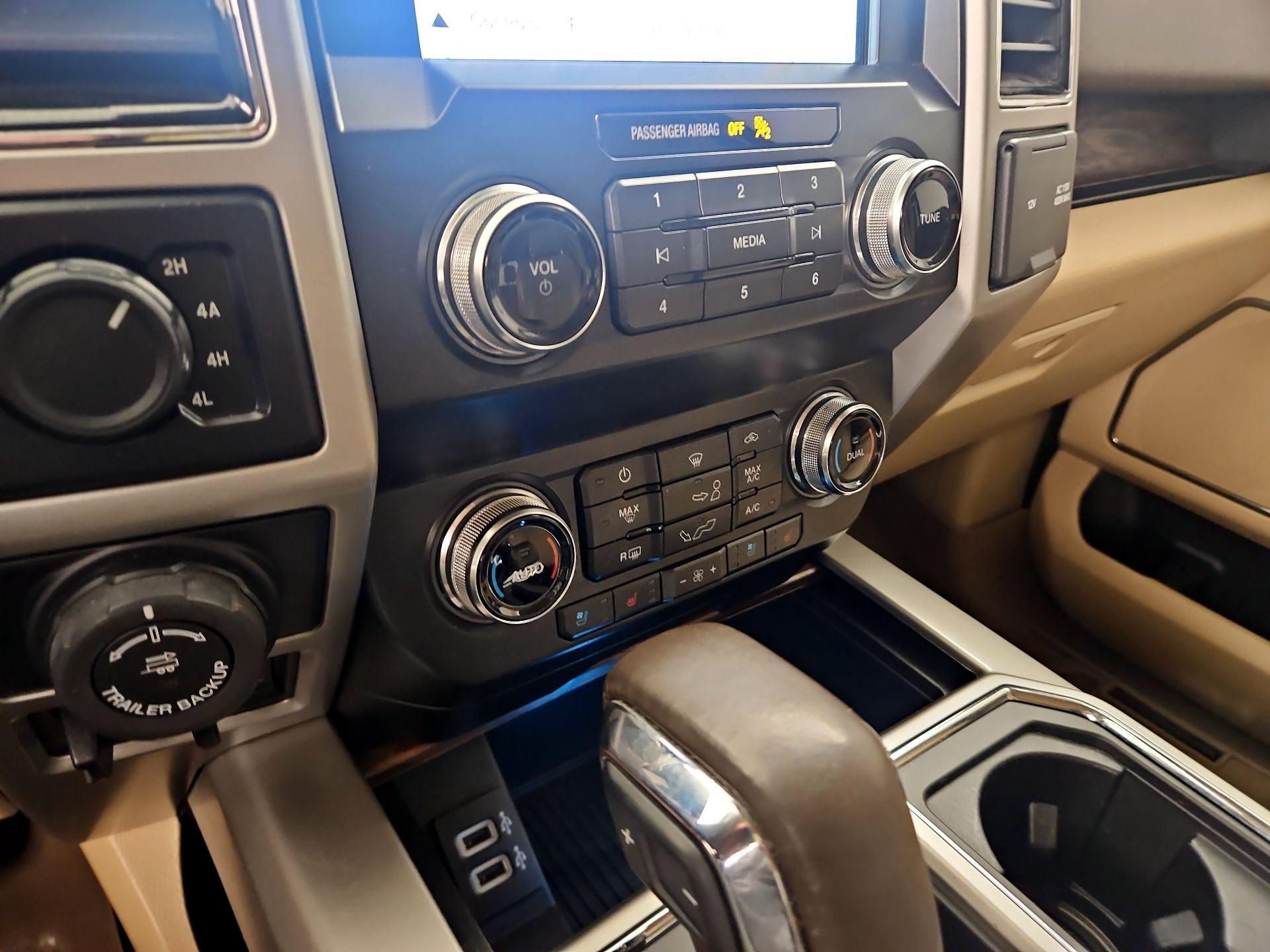 Thumbnail: 2019 Ford F-150 - 17