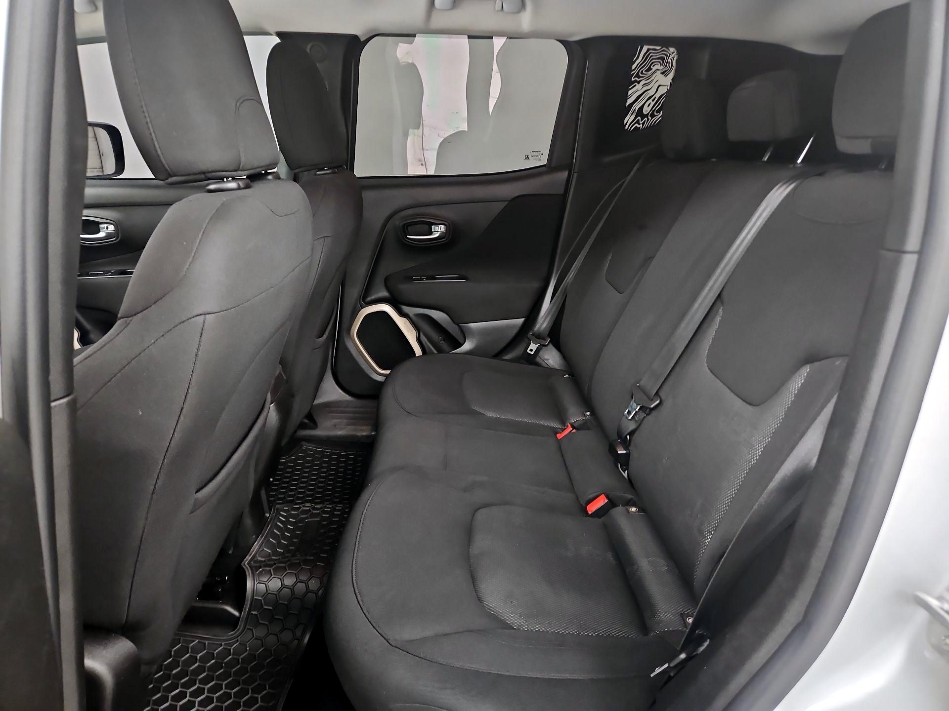 Thumbnail: 2017 Jeep Renegade - 19