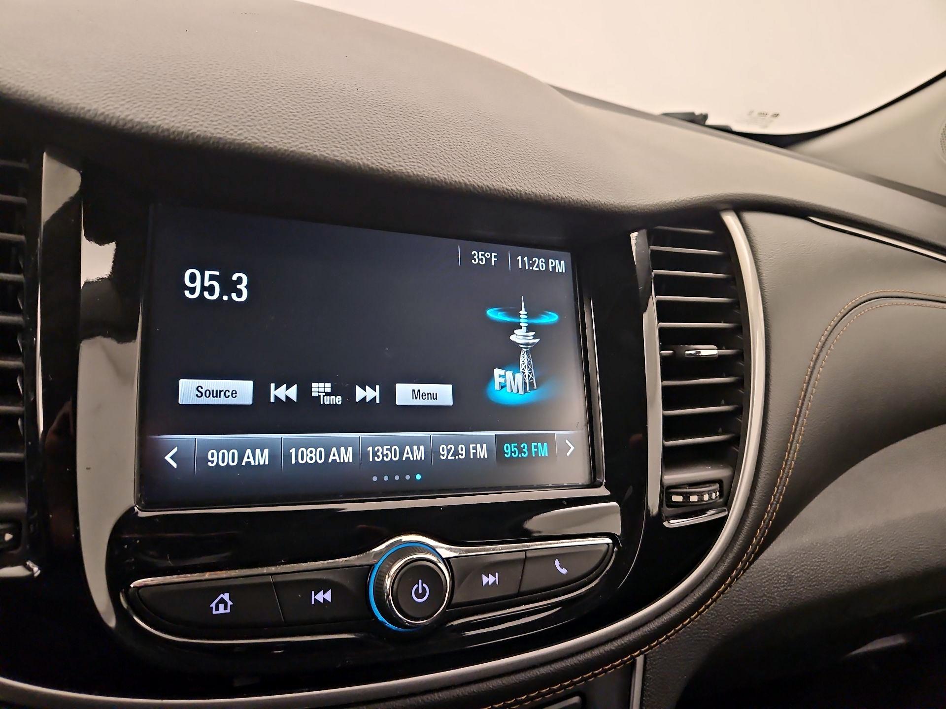 Thumbnail: 2017 Chevrolet Trax - 15