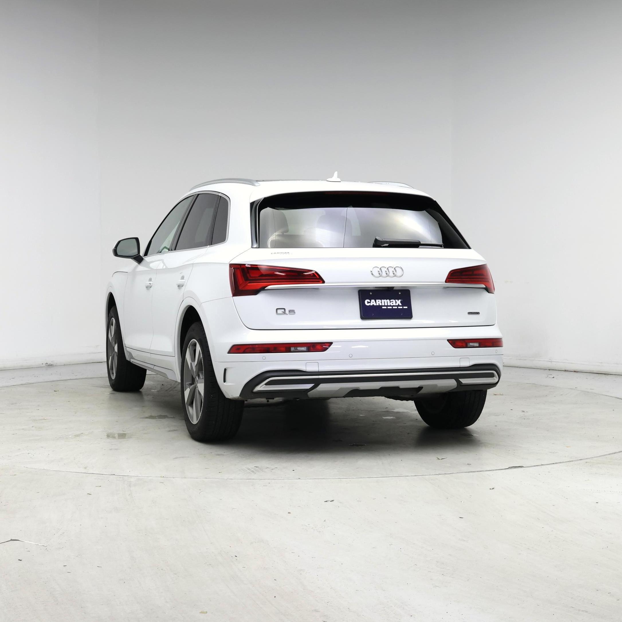Thumbnail: 2022 Audi Q5 - 6