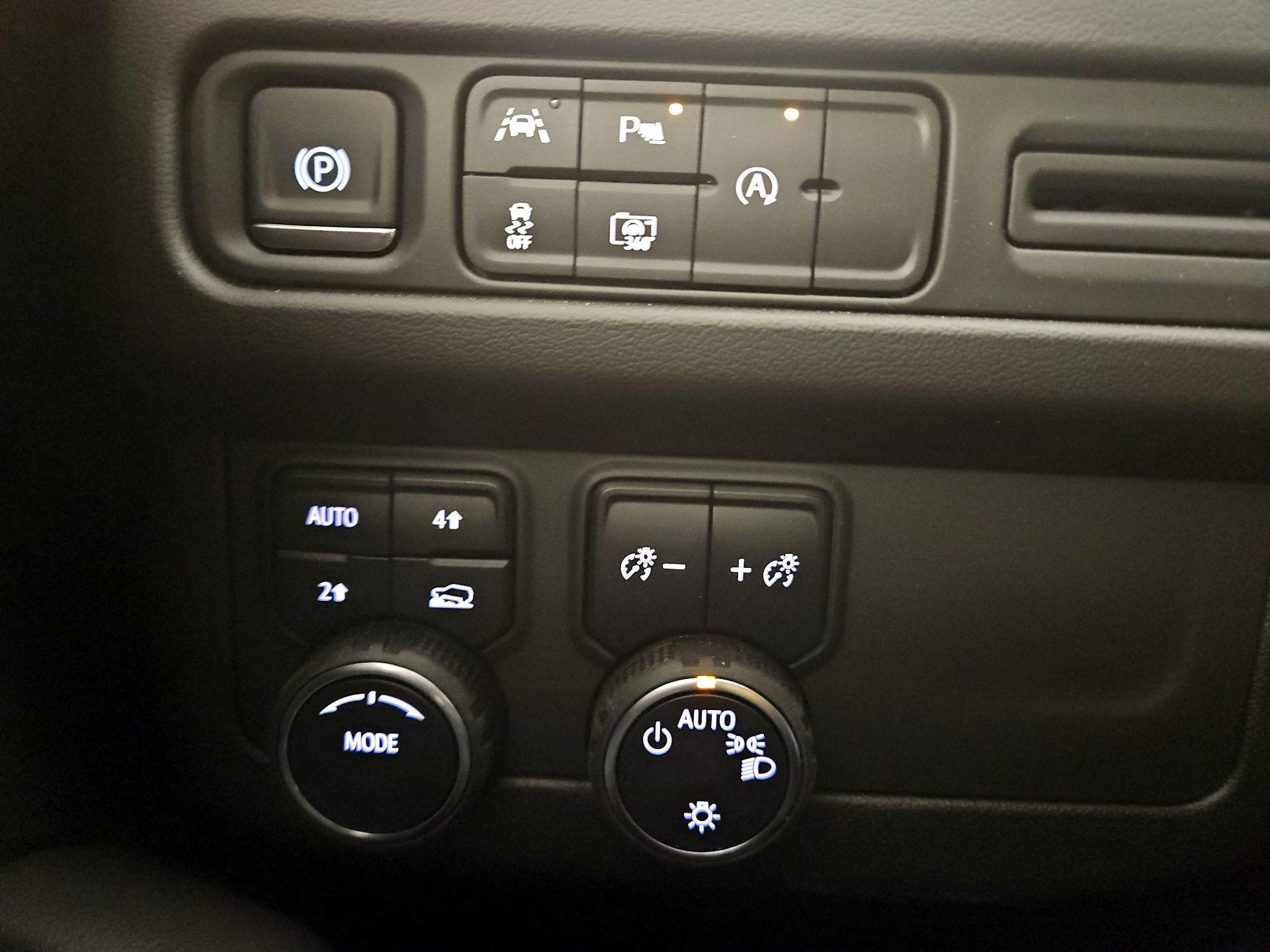 Thumbnail: 2024 Chevrolet Tahoe - 13