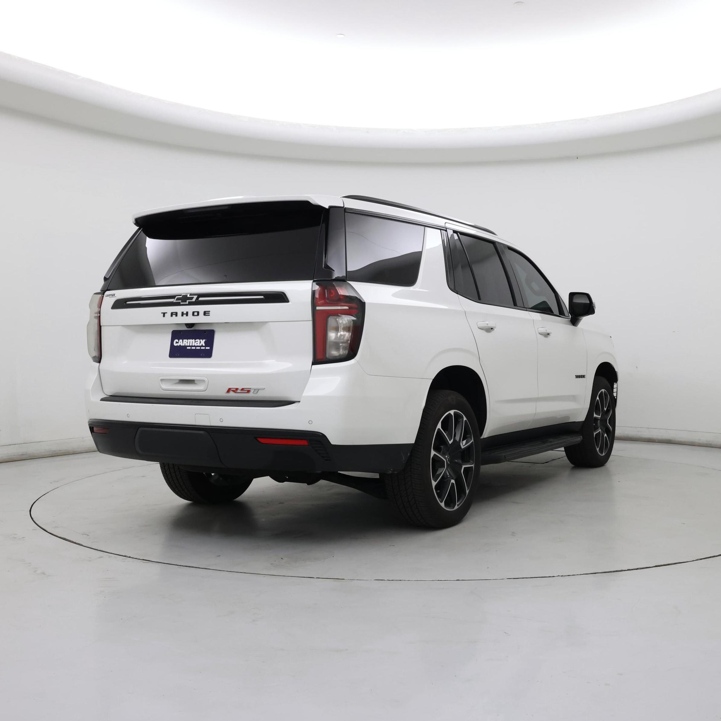 Thumbnail: 2024 Chevrolet Tahoe - 8