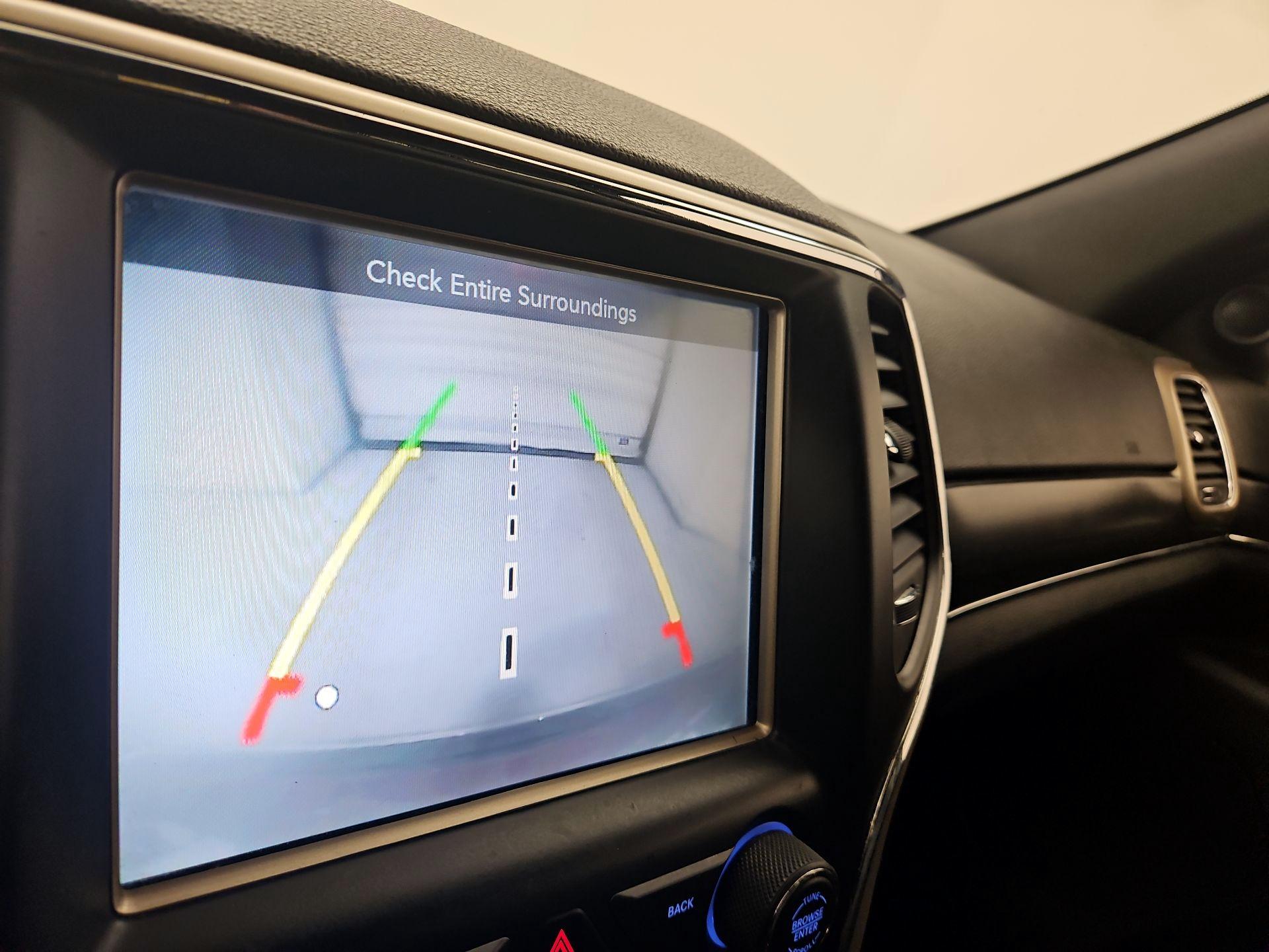 Thumbnail: 2014 Jeep Grand Cherokee - 15