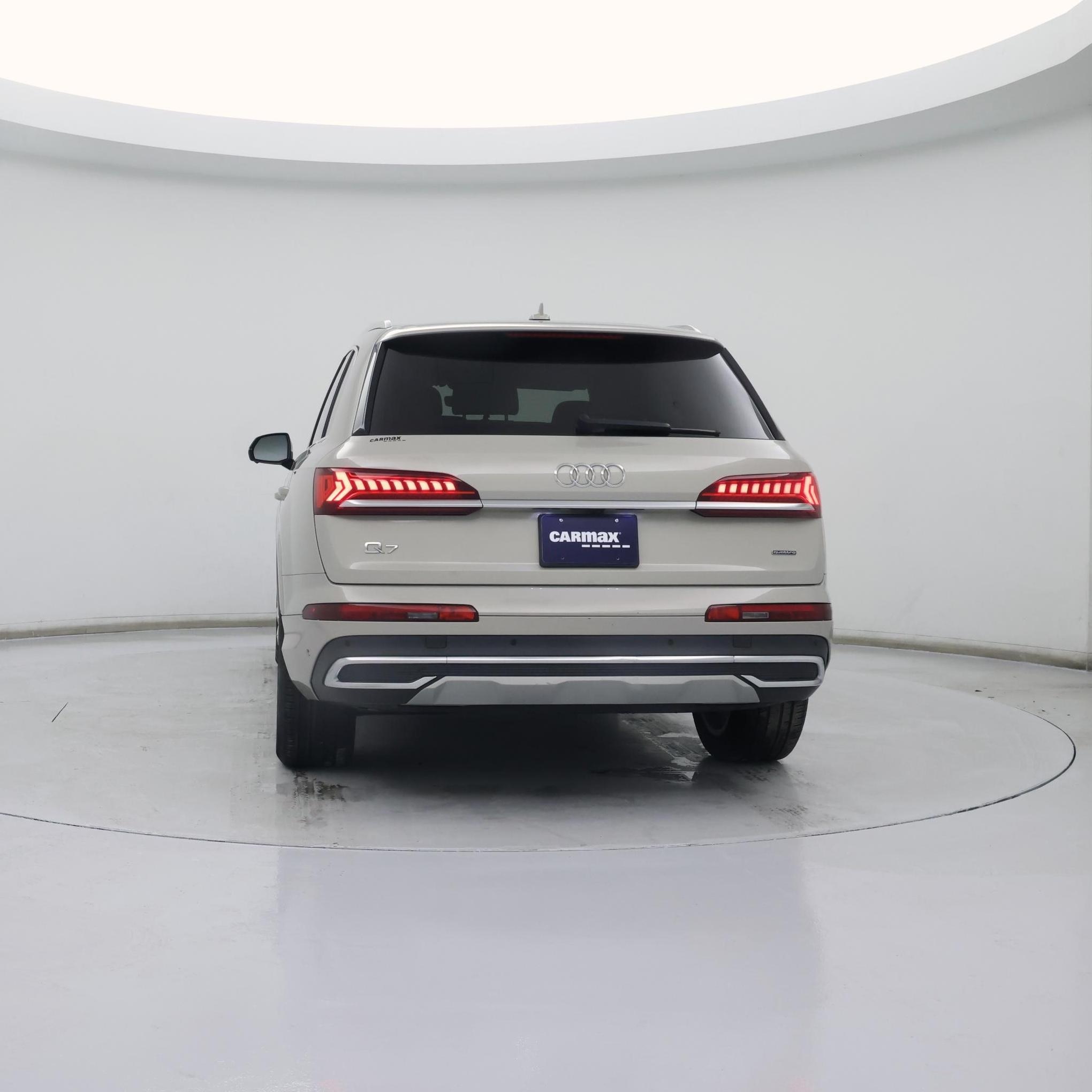 Thumbnail: 2023 Audi Q7 - 6