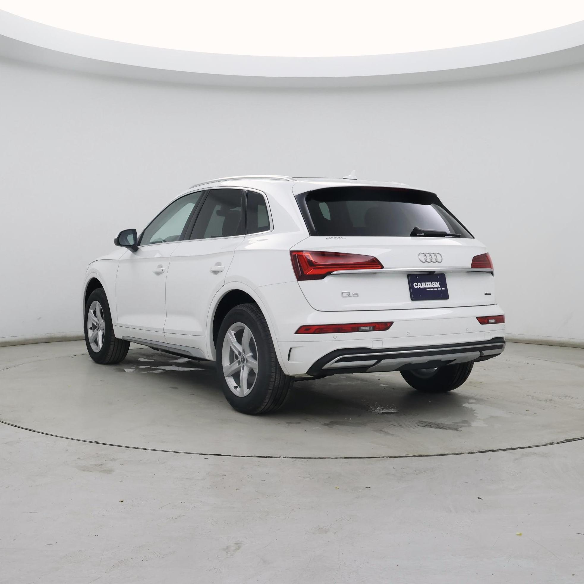 Thumbnail: 2021 Audi Q5 - 2