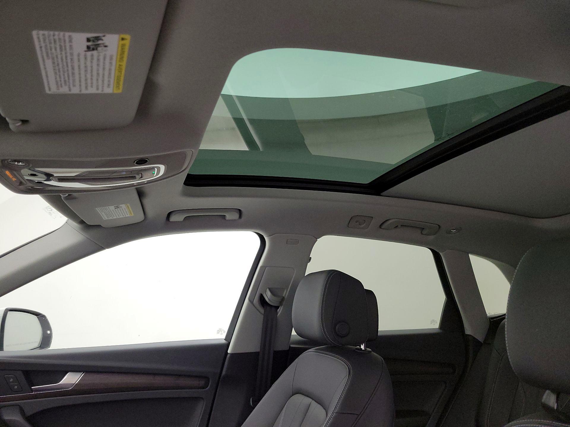 Thumbnail: 2021 Audi Q5 - 19