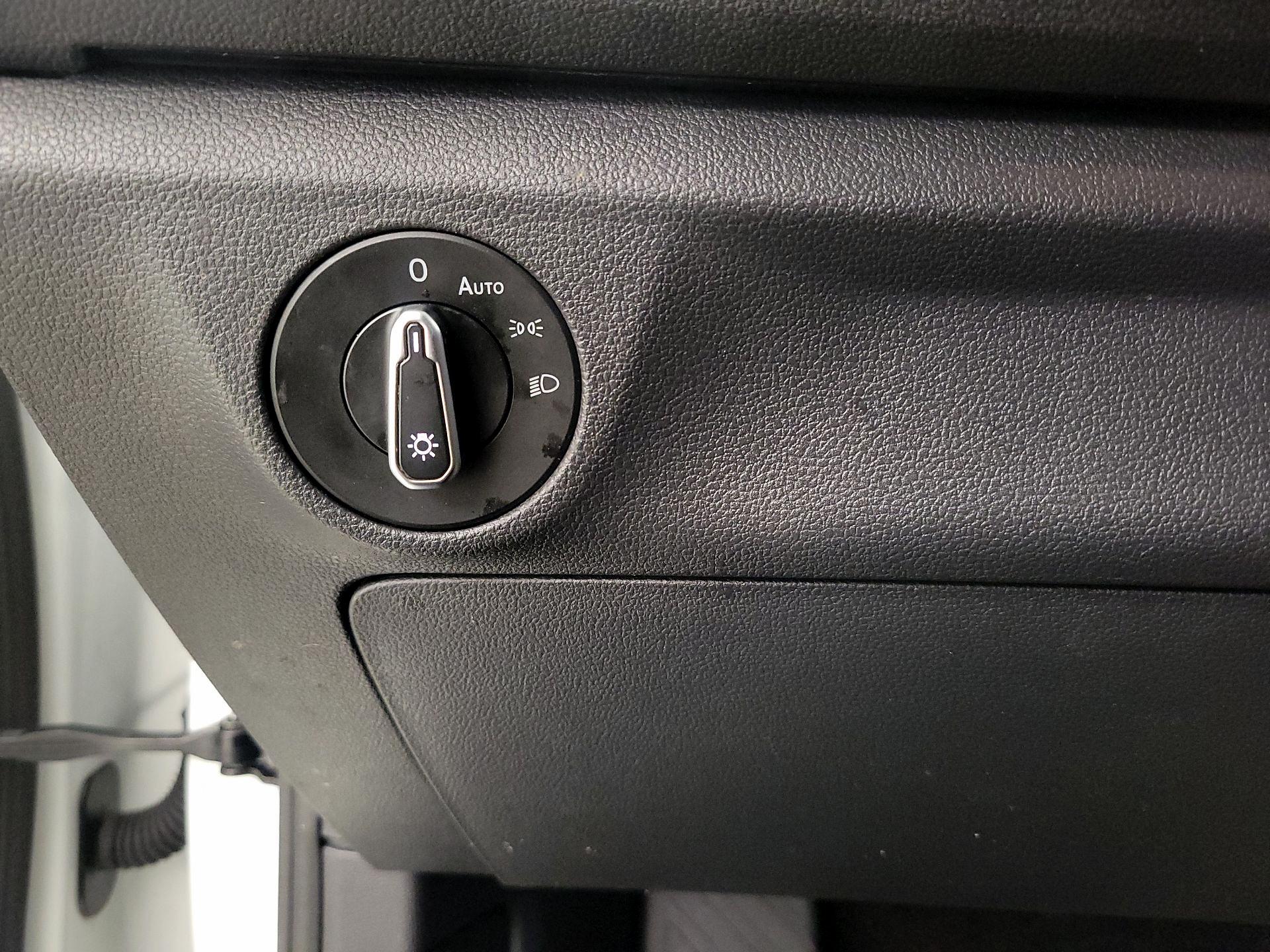 Thumbnail: 2024 Volkswagen Jetta - 13