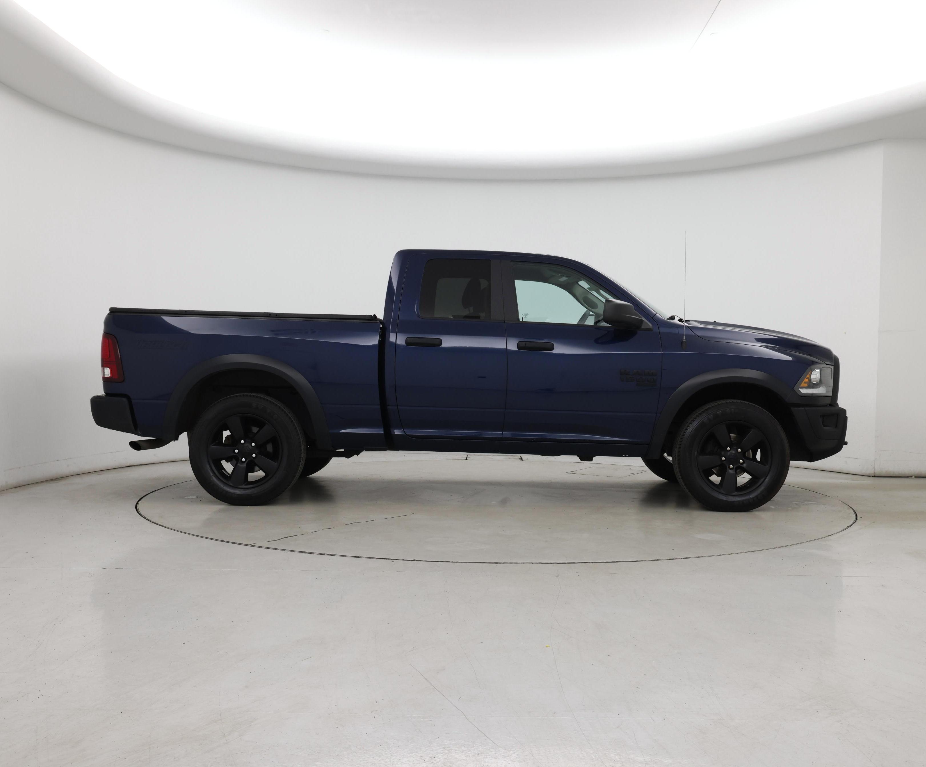 Thumbnail: 2020 RAM 1500 Classic - 7