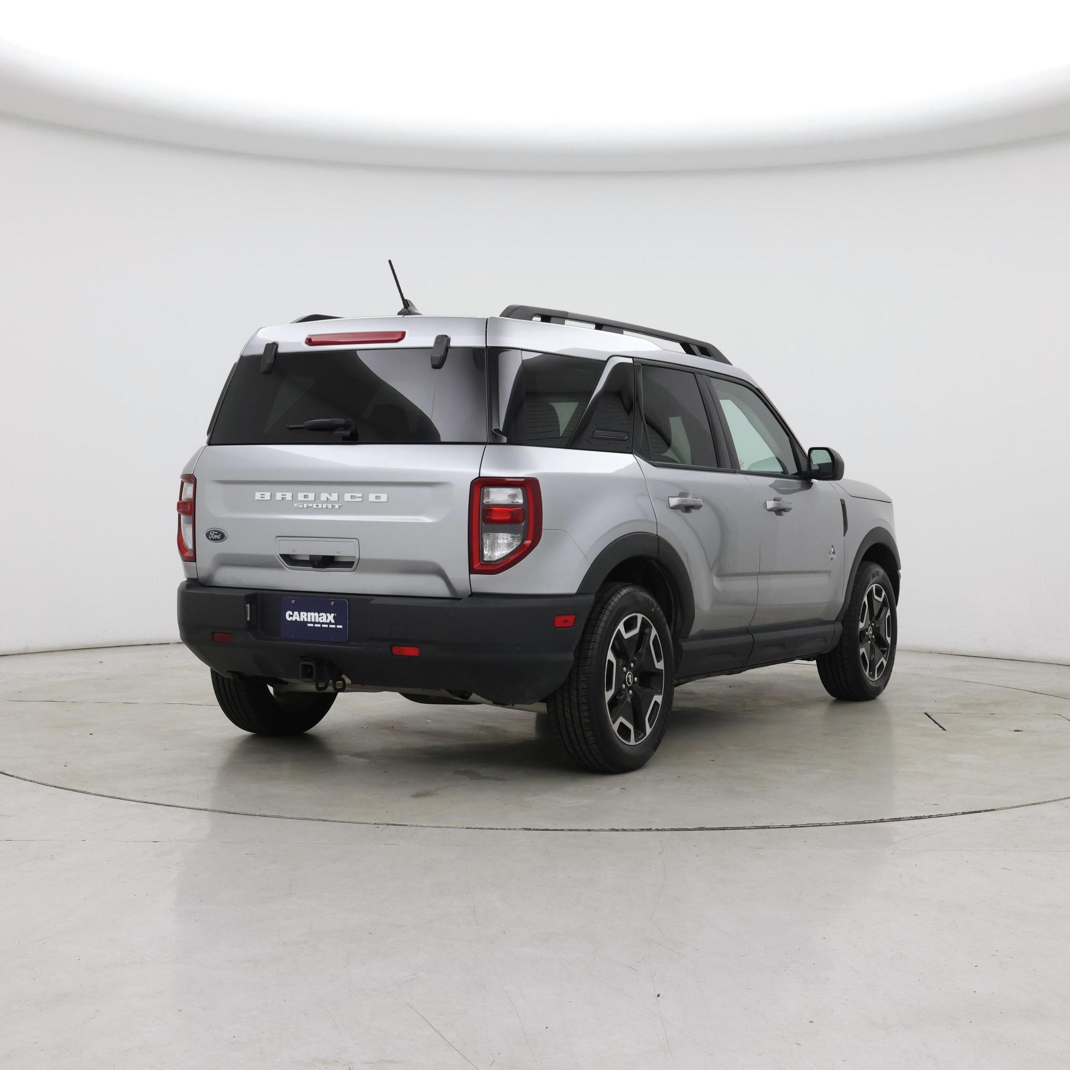 Thumbnail: 2023 Ford Bronco Sport - 8