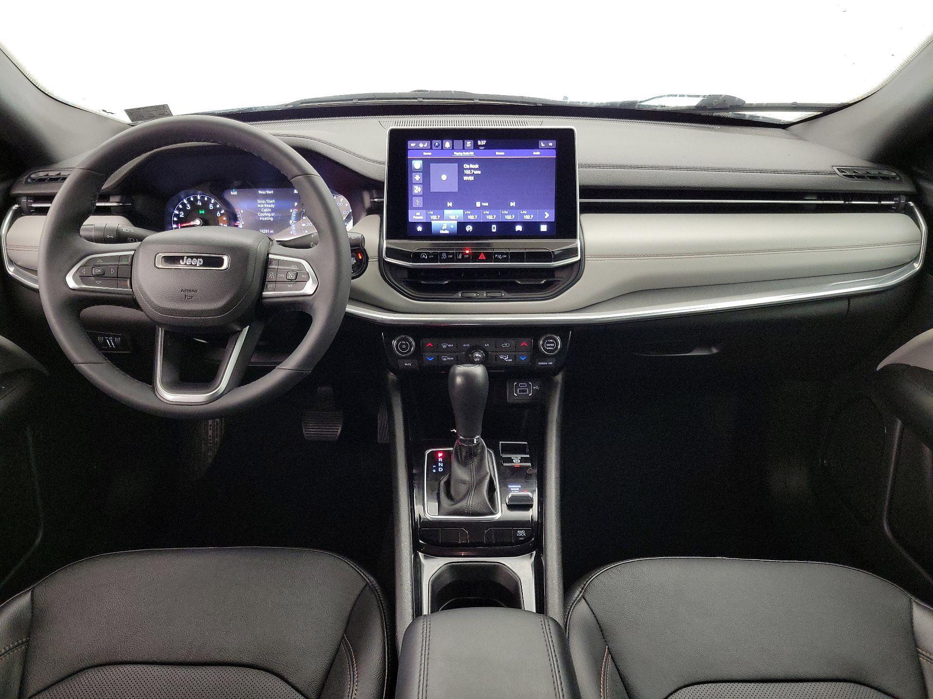 Thumbnail: 2023 Jeep Compass - 9