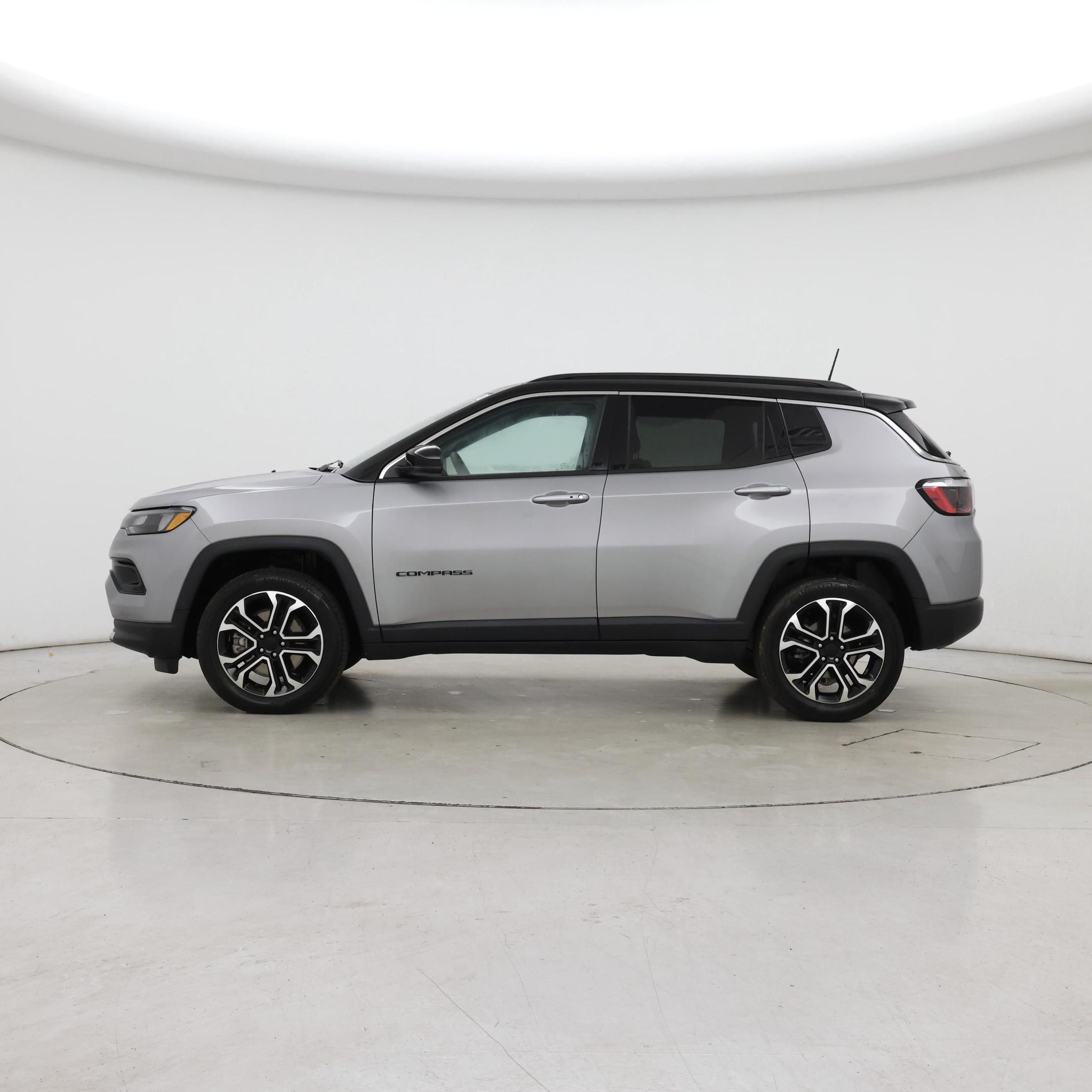 Thumbnail: 2023 Jeep Compass - 3