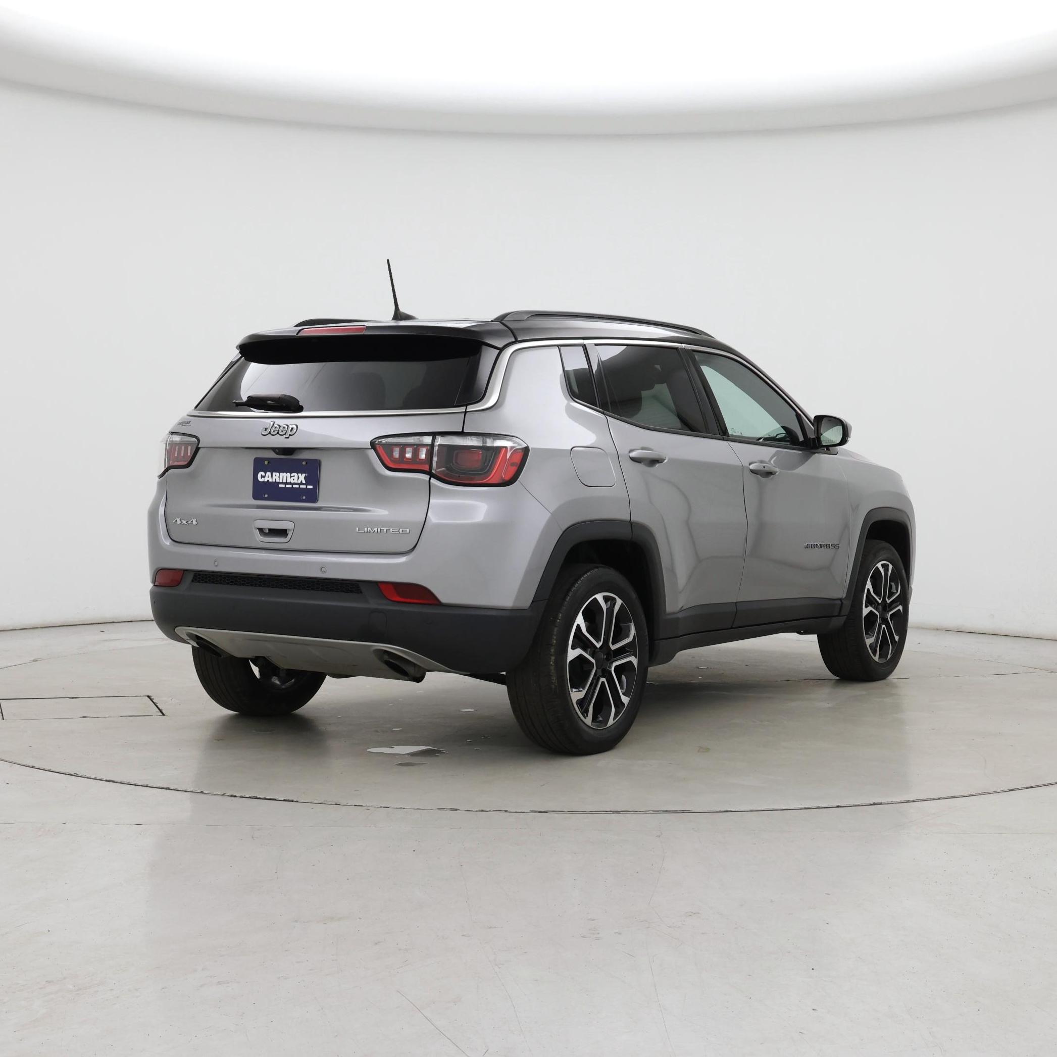 Thumbnail: 2023 Jeep Compass - 8