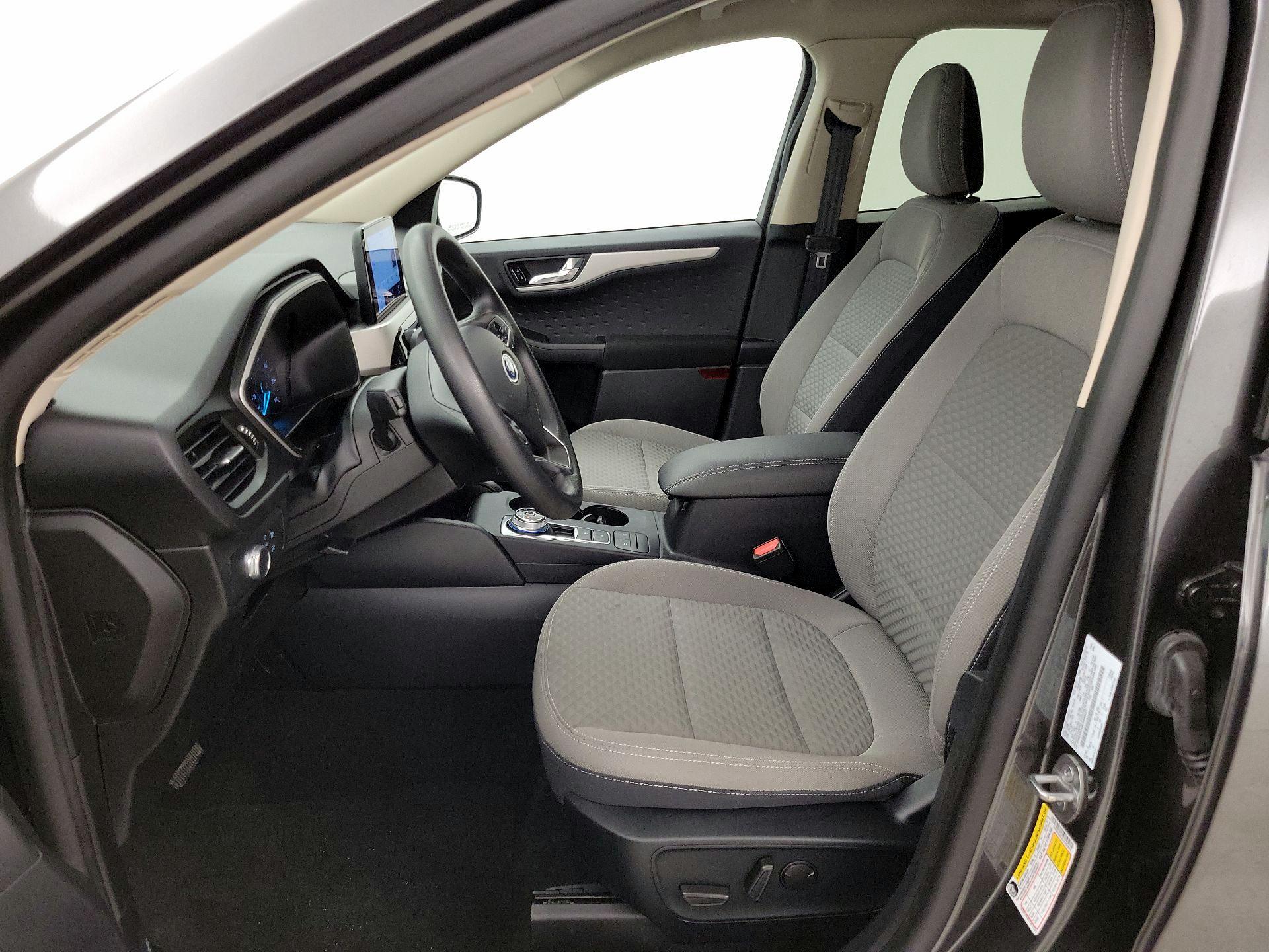 Thumbnail: 2020 Ford Escape - 11