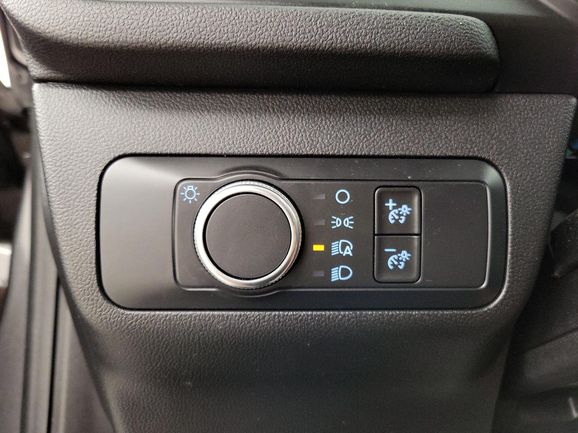 Thumbnail: 2020 Ford Escape - 13