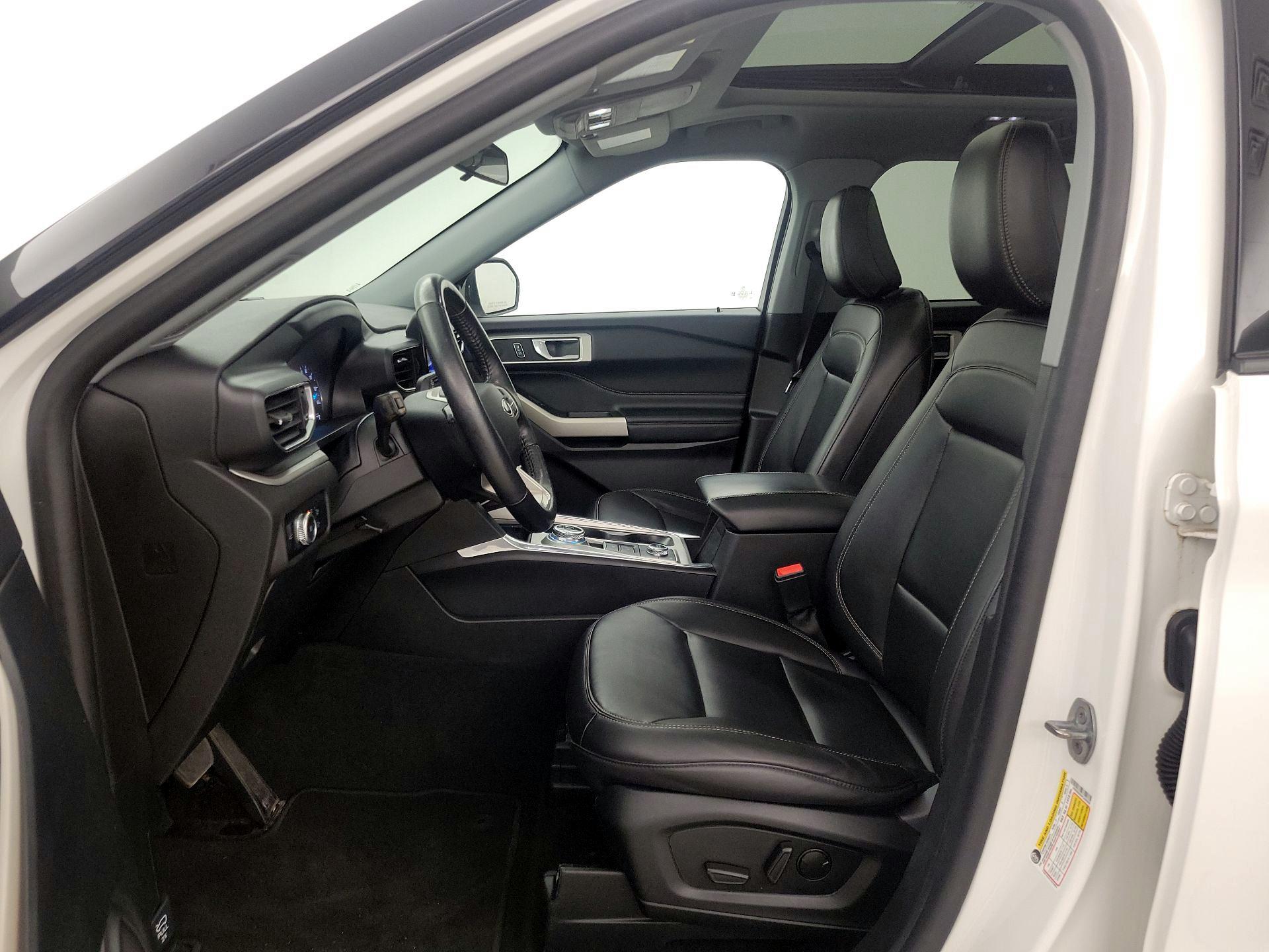 Thumbnail: 2023 Ford Explorer - 11