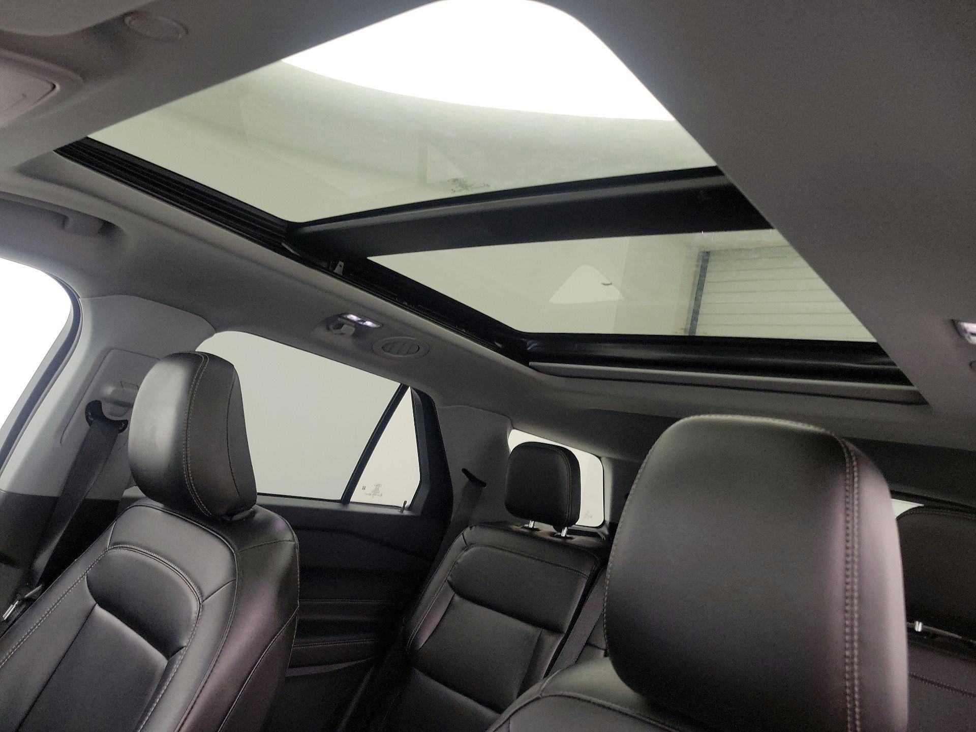 Thumbnail: 2023 Ford Explorer - 19