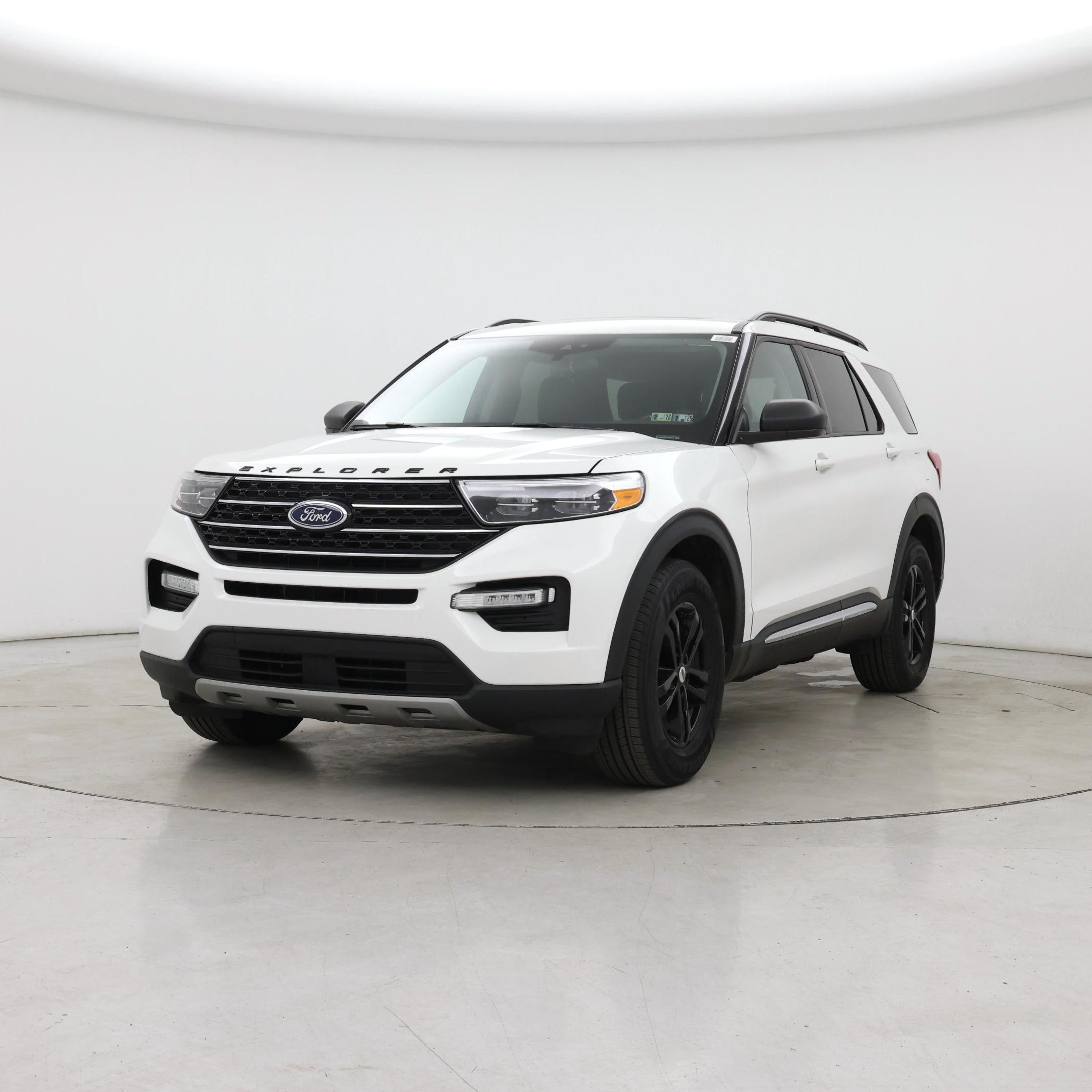 Thumbnail: 2023 Ford Explorer - 4