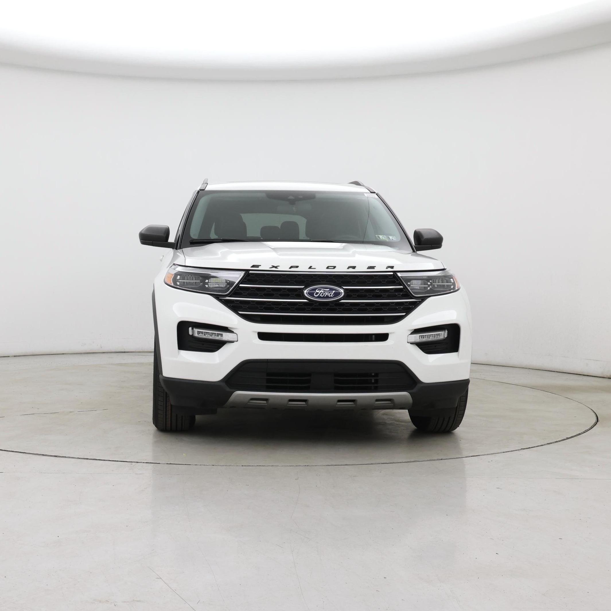 Thumbnail: 2023 Ford Explorer - 5