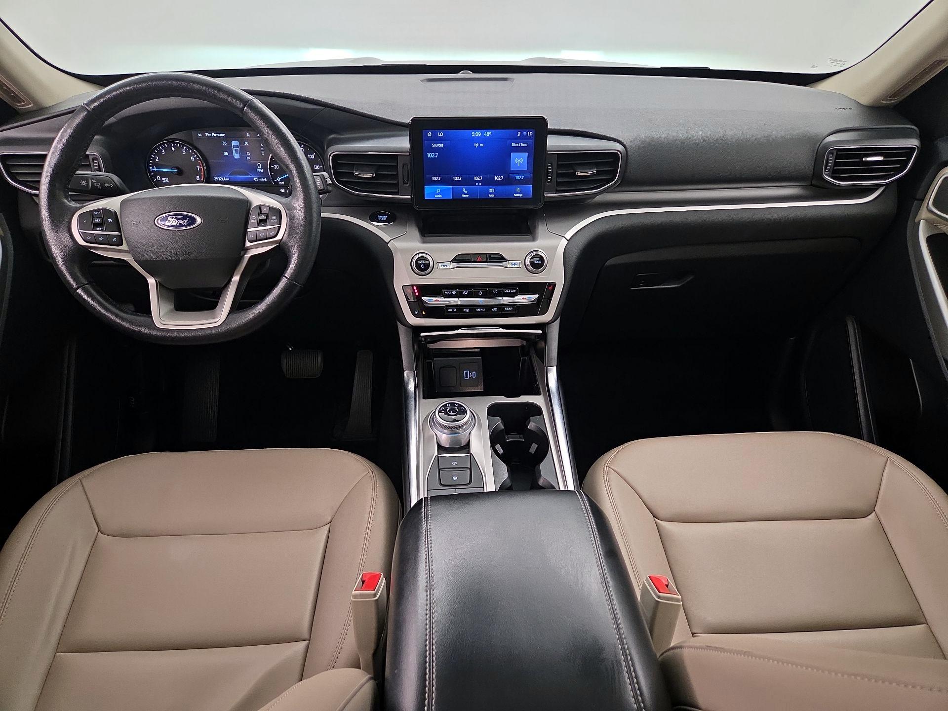 Thumbnail: 2022 Ford Explorer - 9