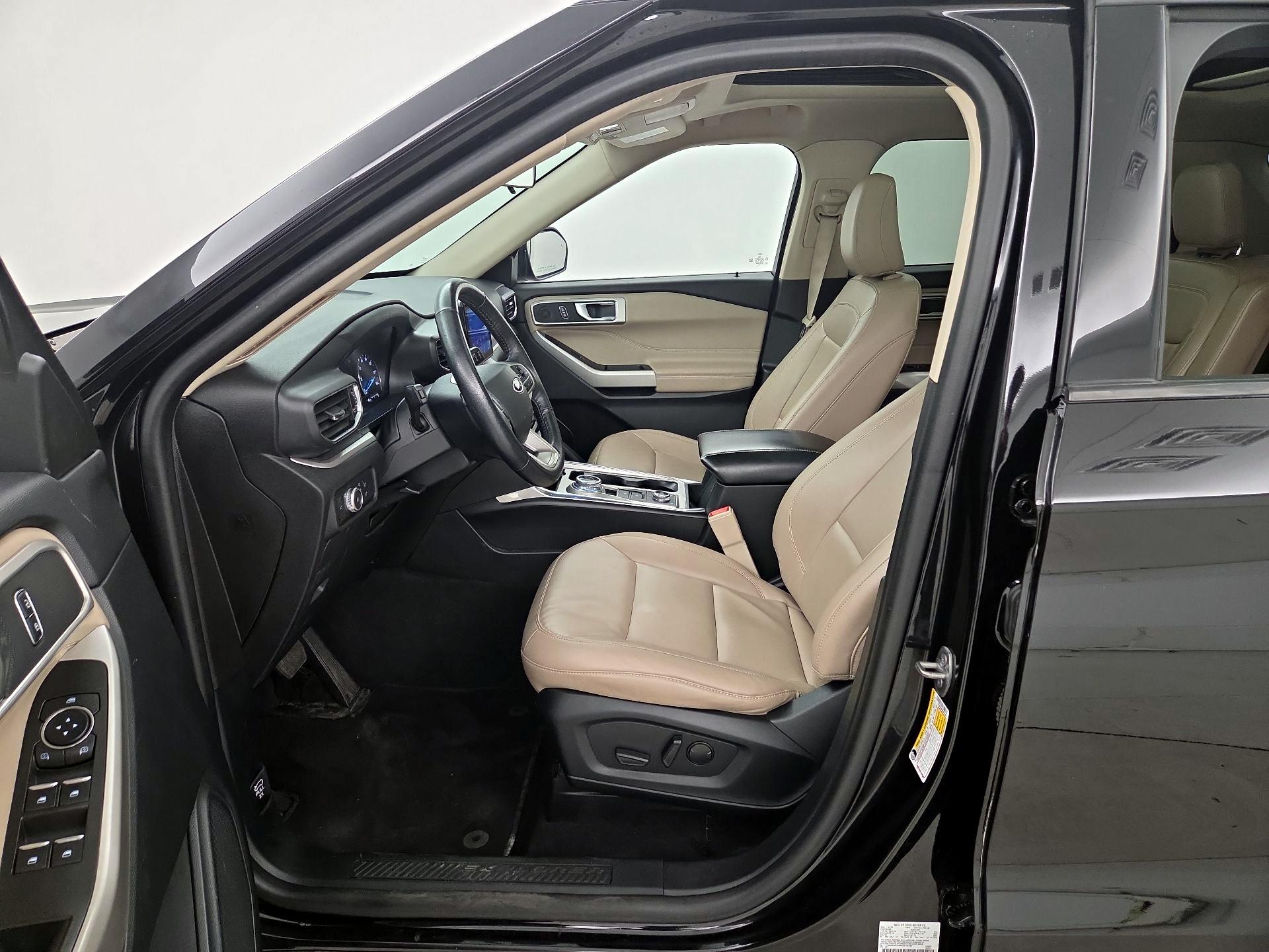 Thumbnail: 2022 Ford Explorer - 11