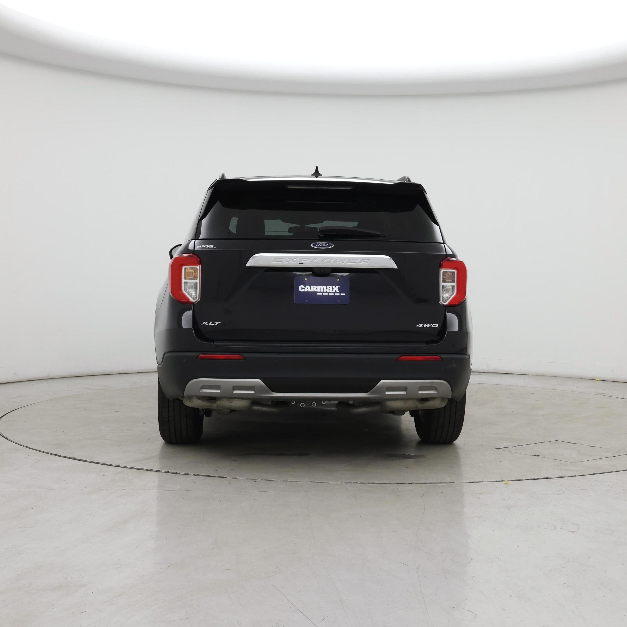 Thumbnail: 2022 Ford Explorer - 6