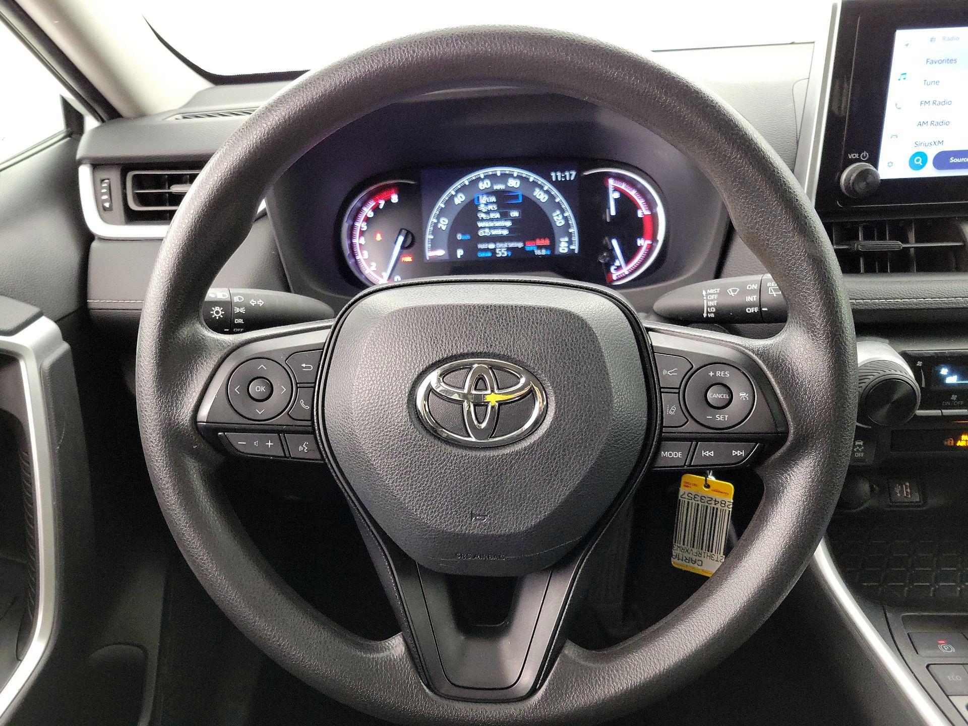 Thumbnail: 2024 Toyota RAV4 - 10