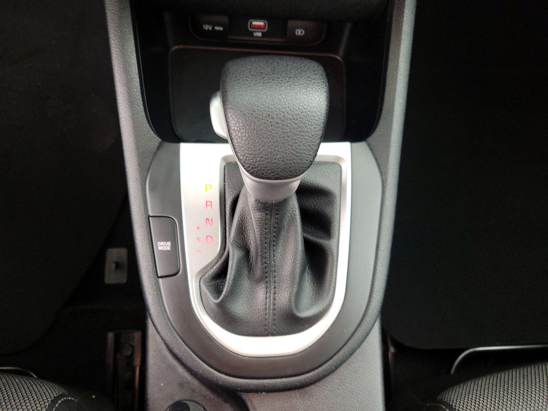 Thumbnail: 2024 Kia Forte - 17