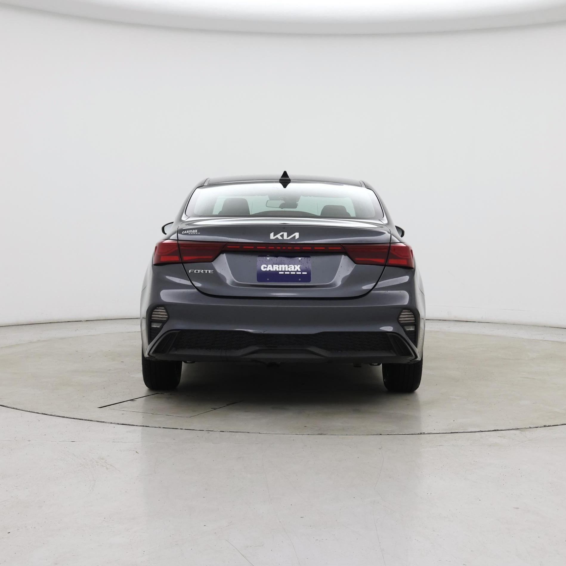 Thumbnail: 2024 Kia Forte - 6