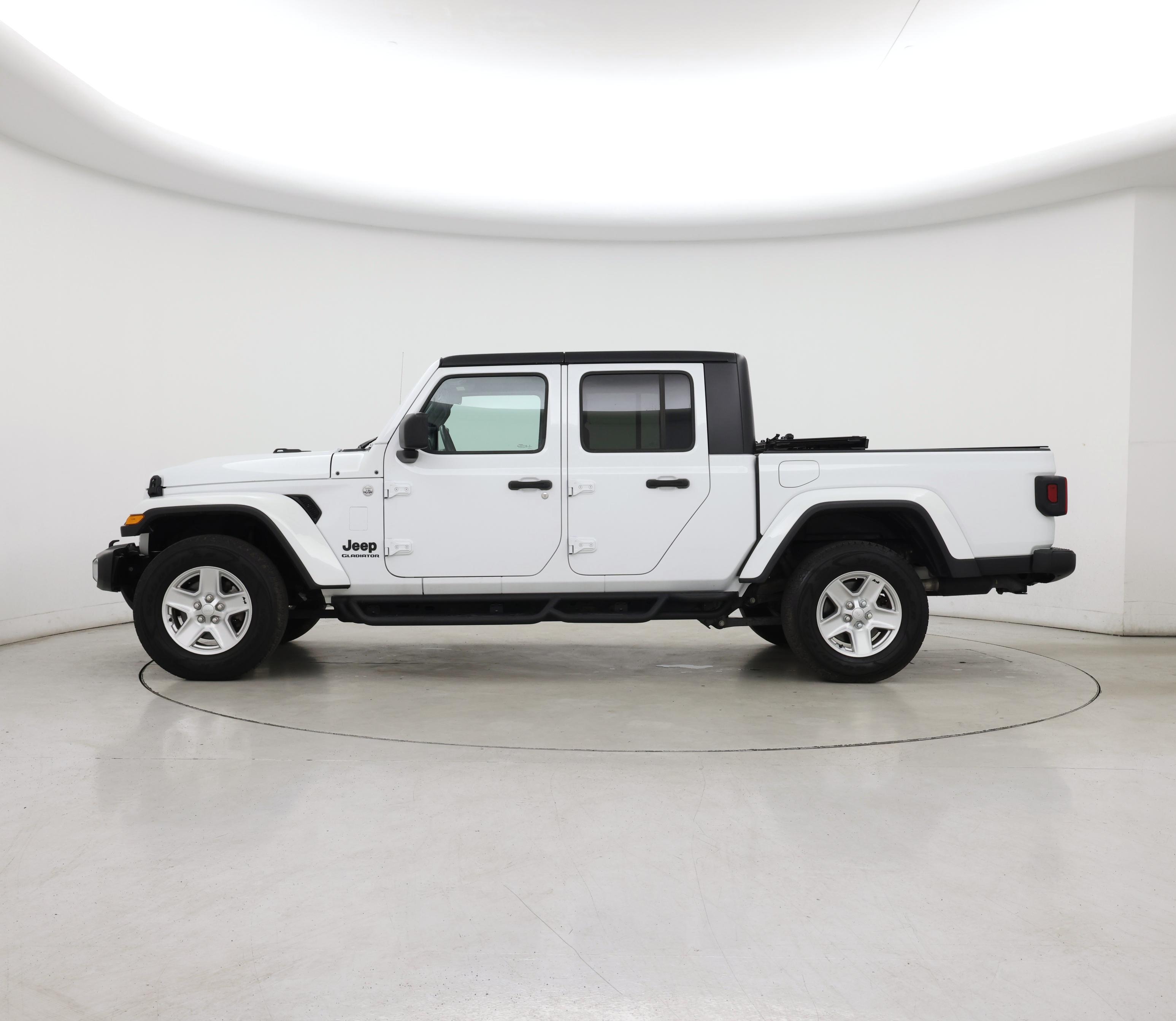 Thumbnail: 2021 Jeep Gladiator - 3