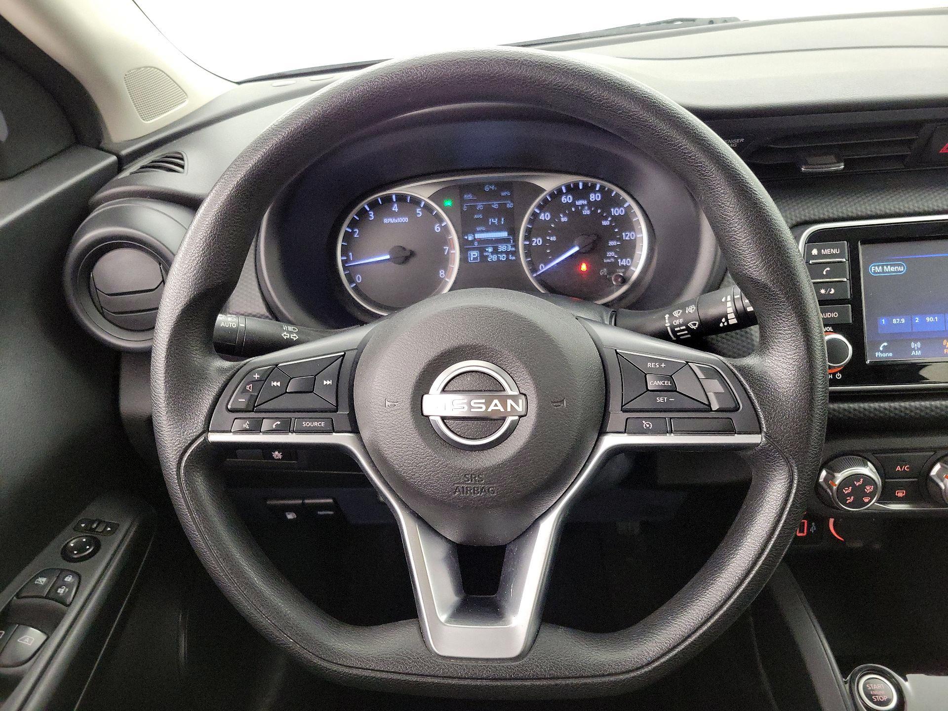 Thumbnail: 2022 Nissan Kicks - 10