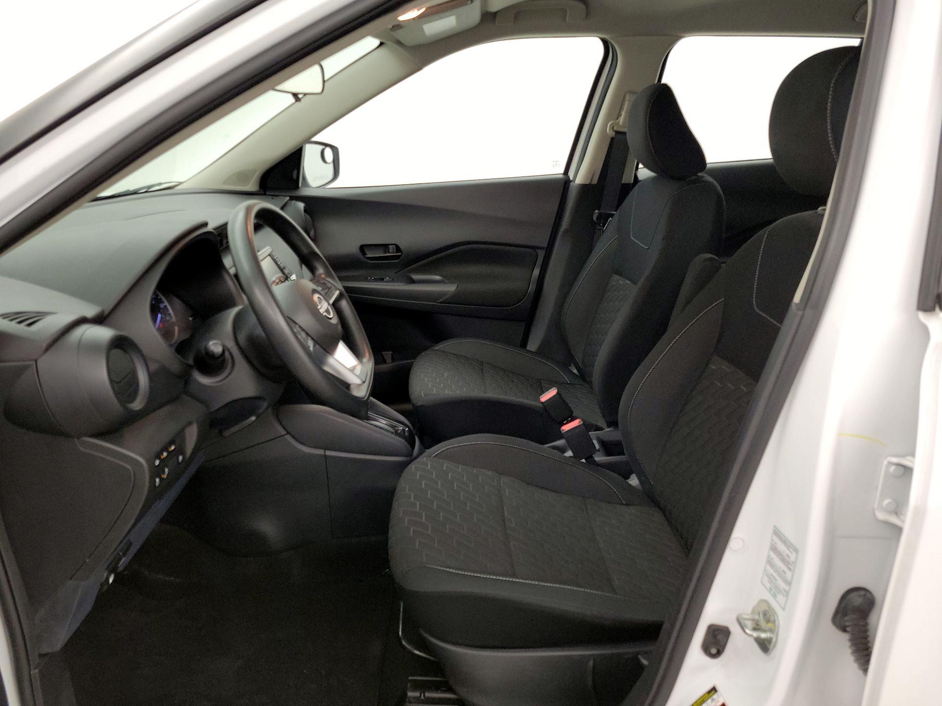 Thumbnail: 2022 Nissan Kicks - 11