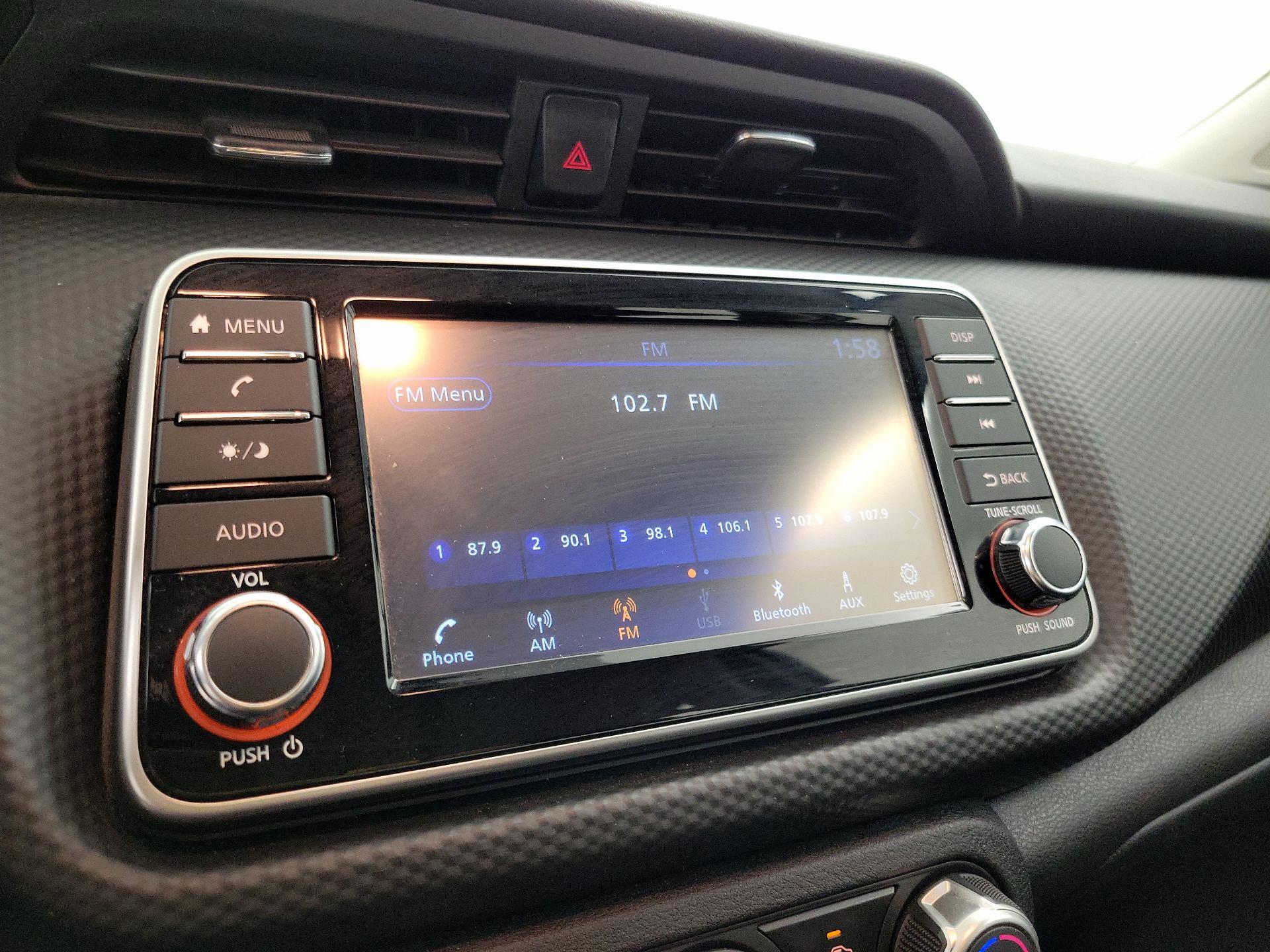 Thumbnail: 2022 Nissan Kicks - 15