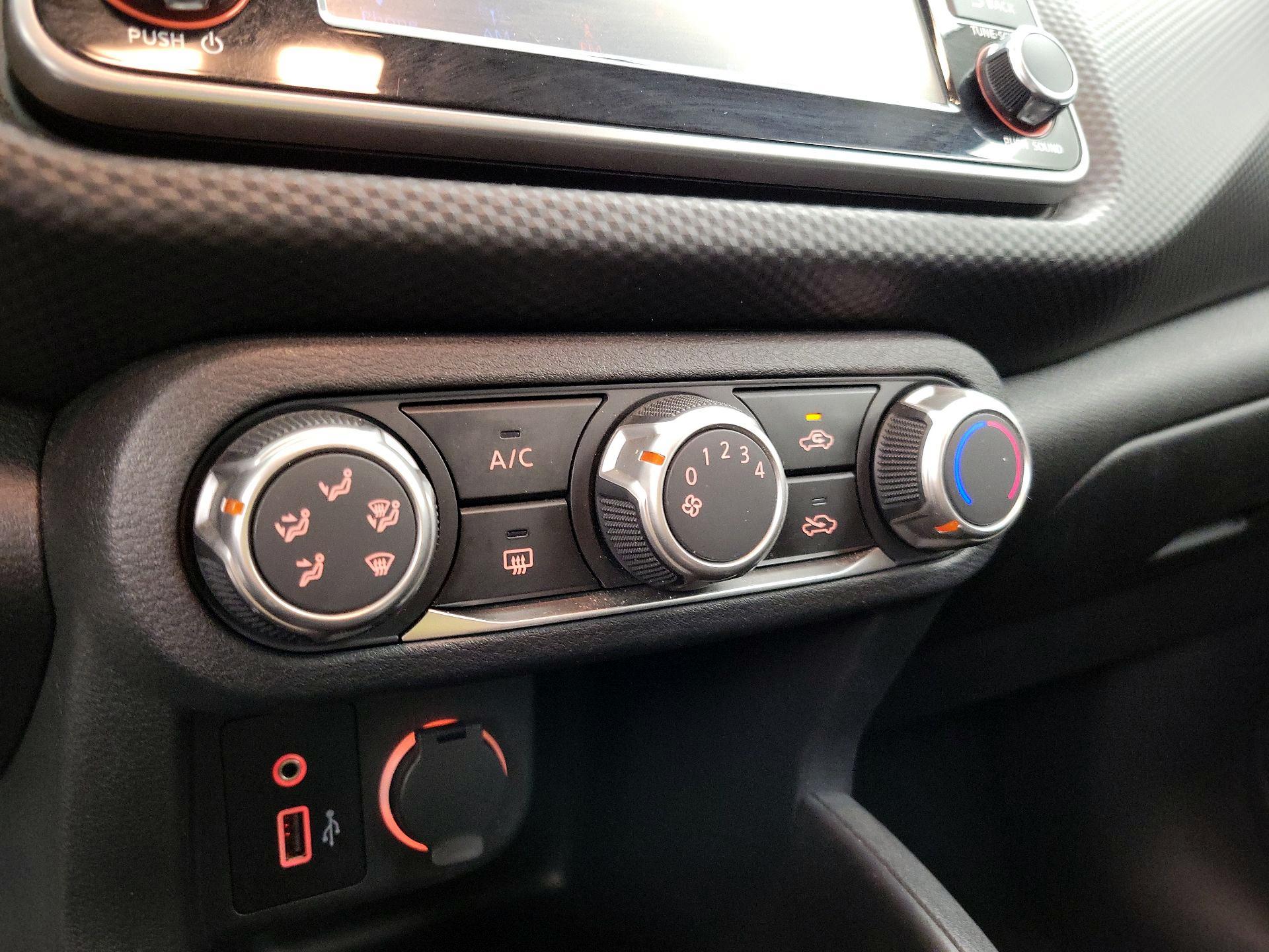 Thumbnail: 2022 Nissan Kicks - 16