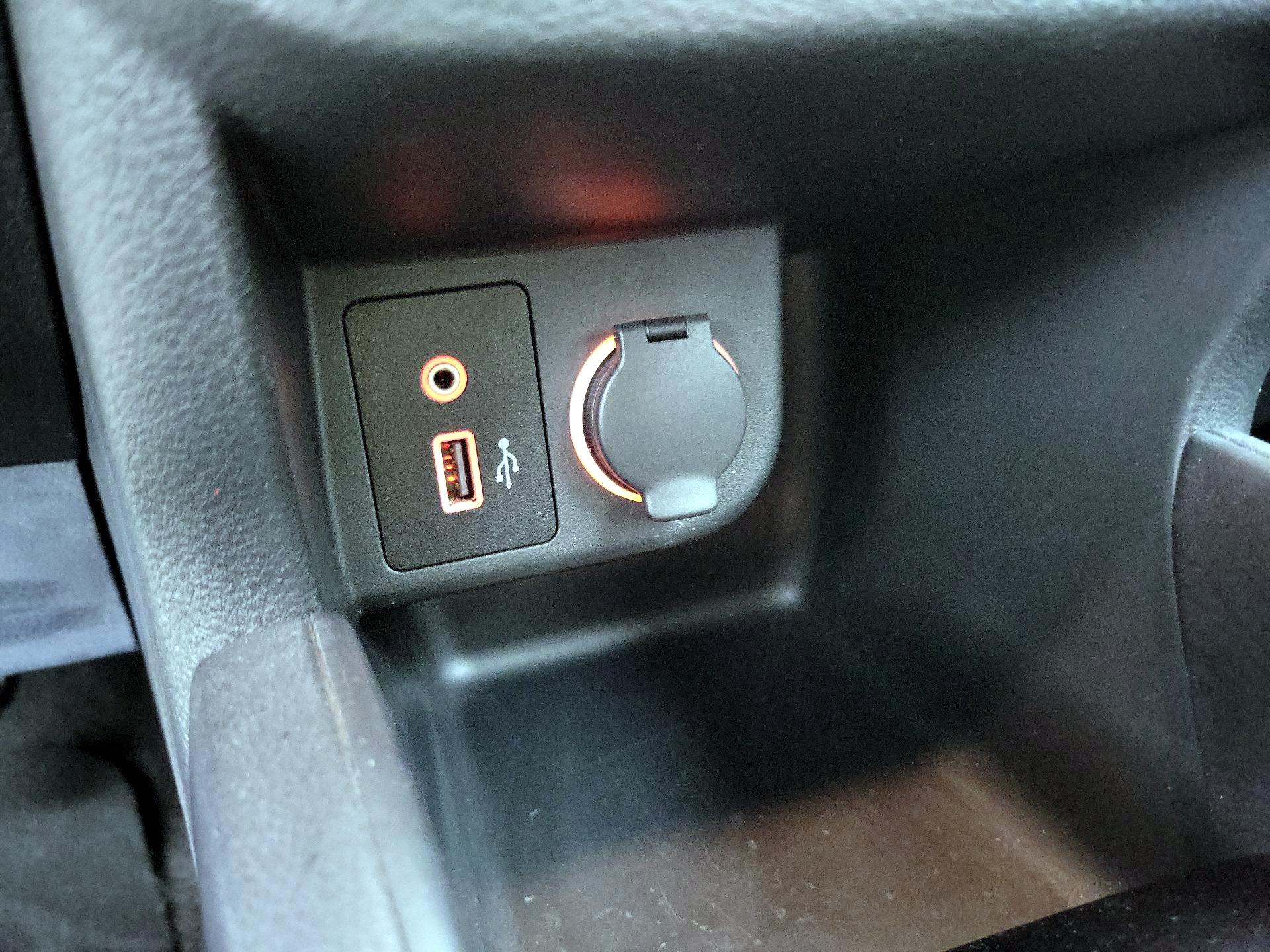 Thumbnail: 2022 Nissan Kicks - 18