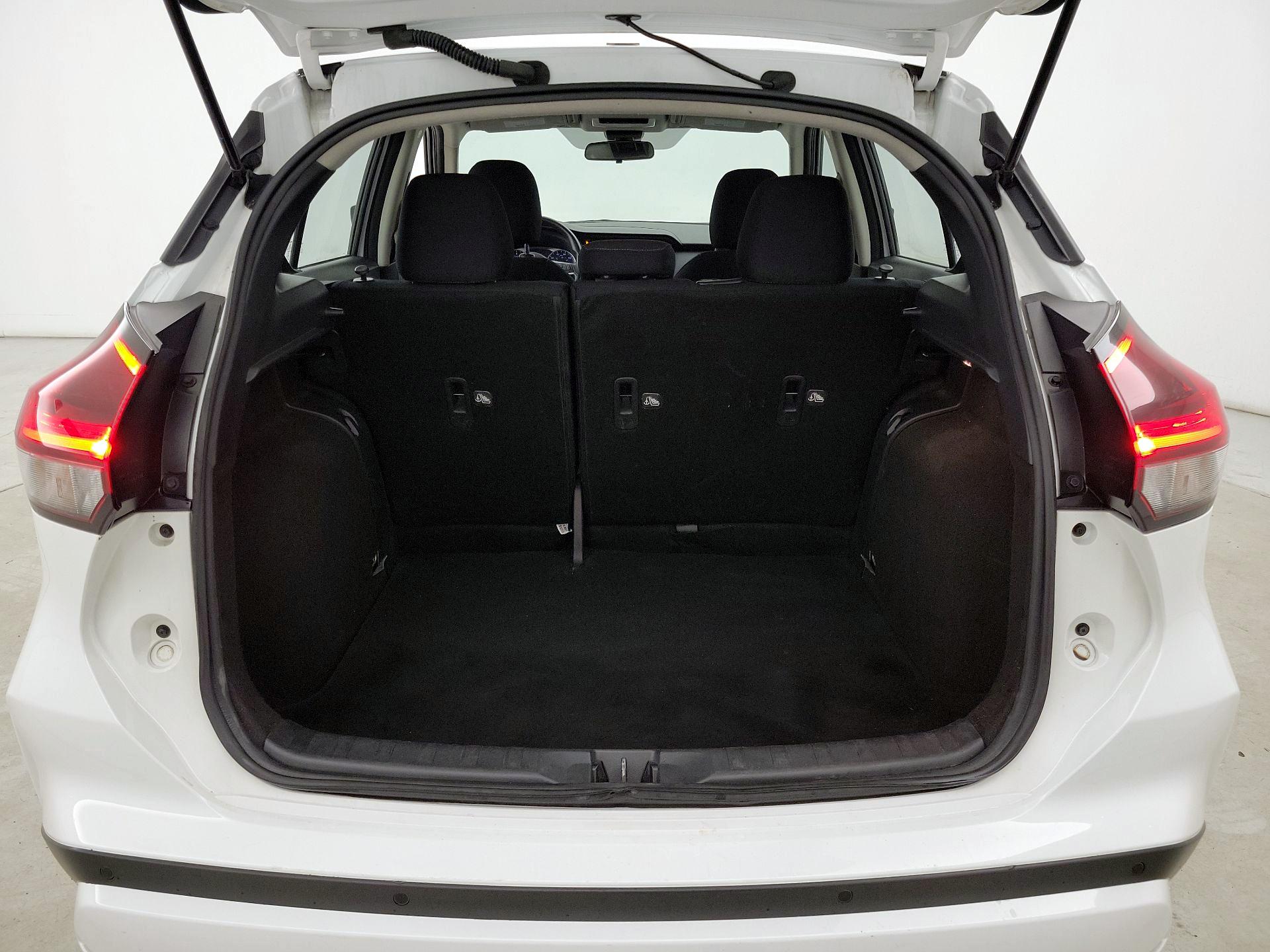 Thumbnail: 2022 Nissan Kicks - 20