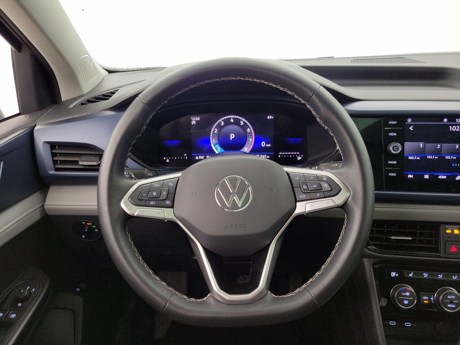 Thumbnail: 2024 Volkswagen Taos - 10