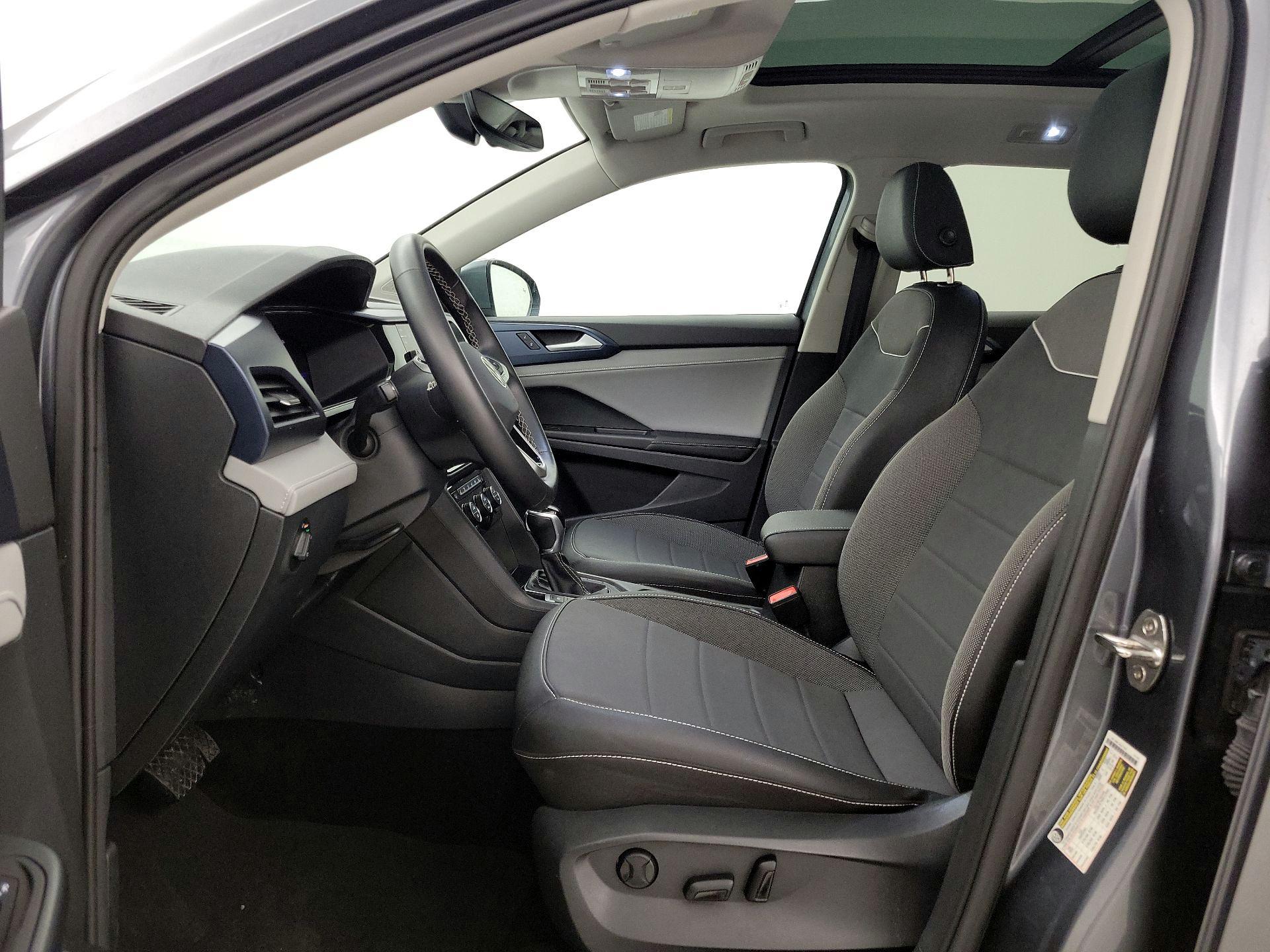 Thumbnail: 2024 Volkswagen Taos - 11