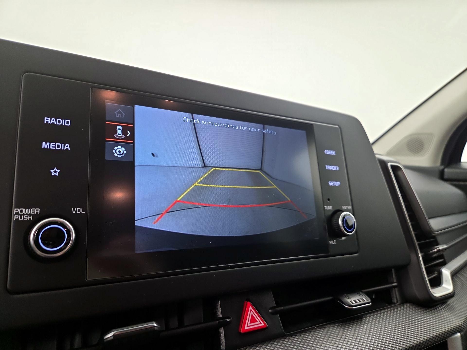 Thumbnail: 2023 Kia Sportage - 14