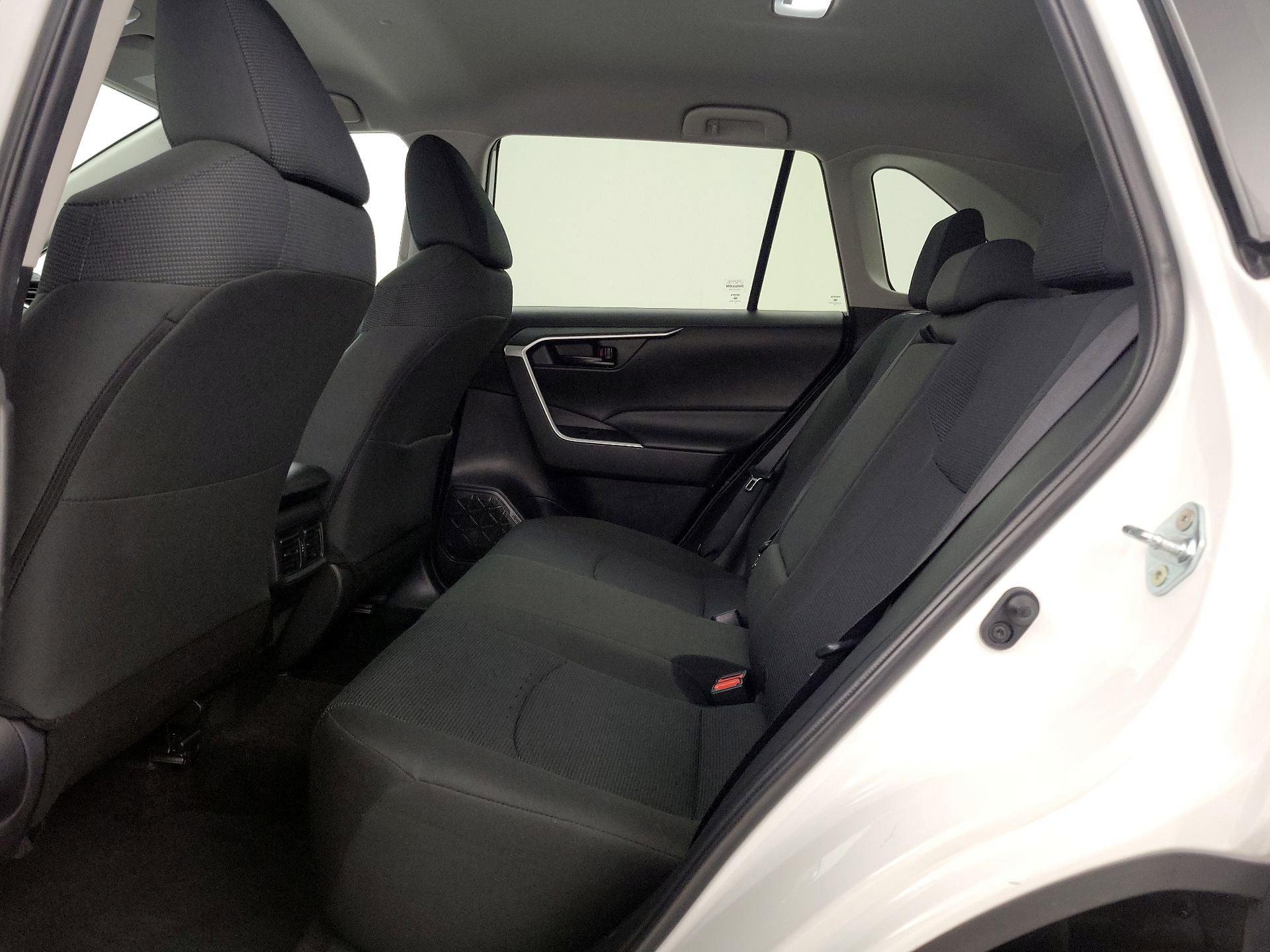 Thumbnail: 2024 Toyota RAV4 - 19