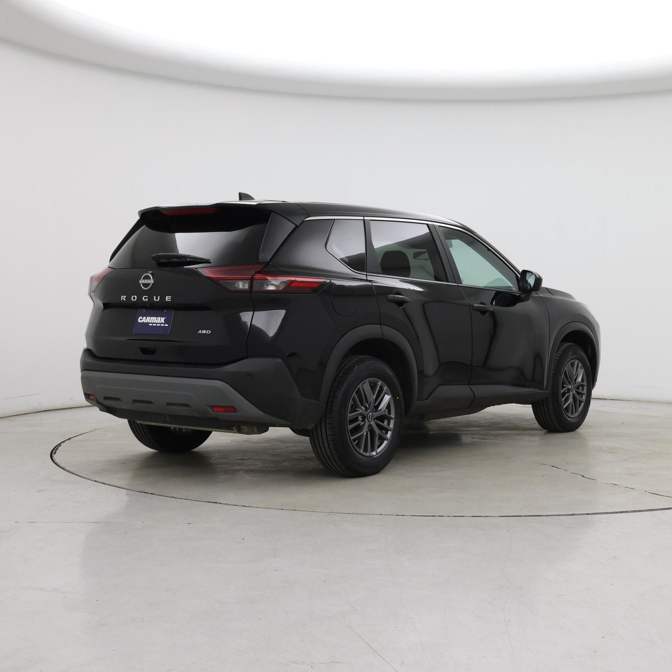 Thumbnail: 2023 Nissan Rogue - 8