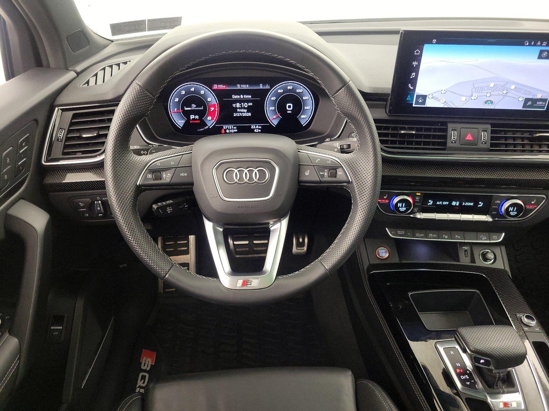 Thumbnail: 2022 Audi SQ5 - 10